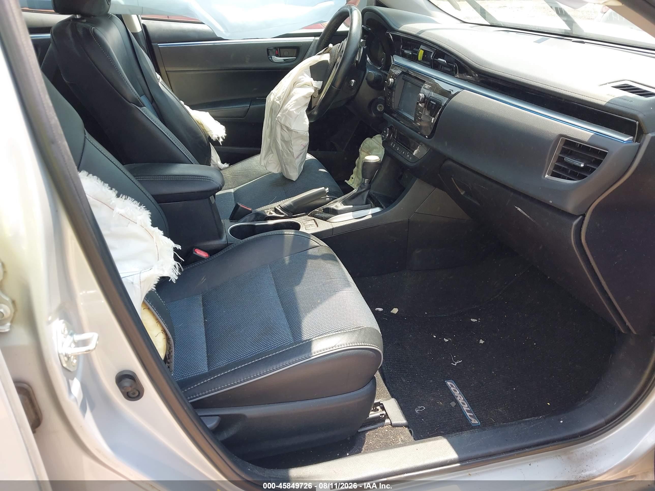 2015 Toyota Corolla S Plus Silver vin: 2T1BURHE8FC413347