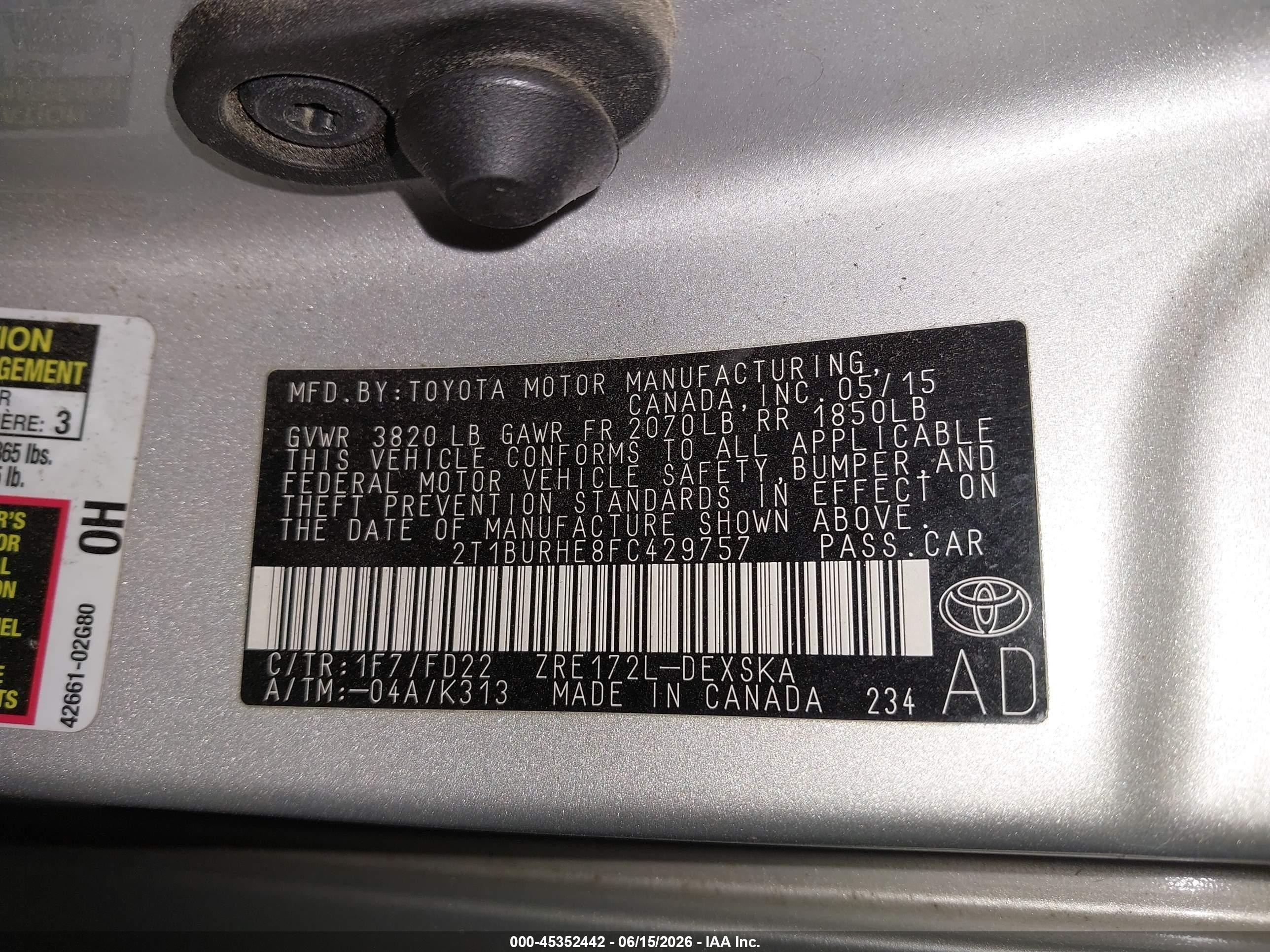 2015 Toyota Corolla S Plus Silver vin: 2T1BURHE8FC429757