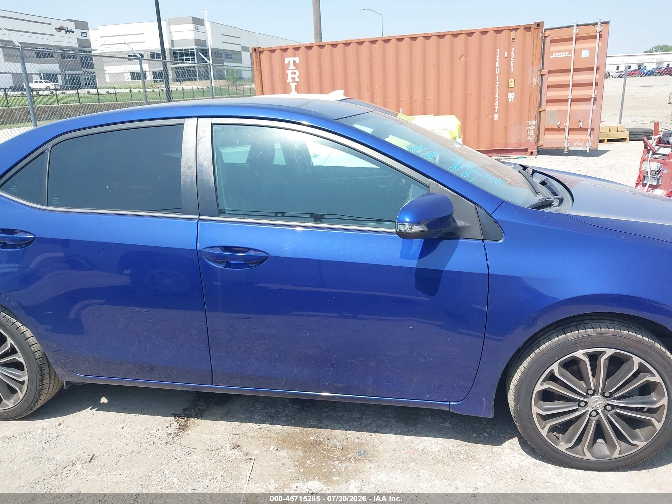 2015 Toyota Corolla S Plus Blue vin: 2T1BURHE8FC430908