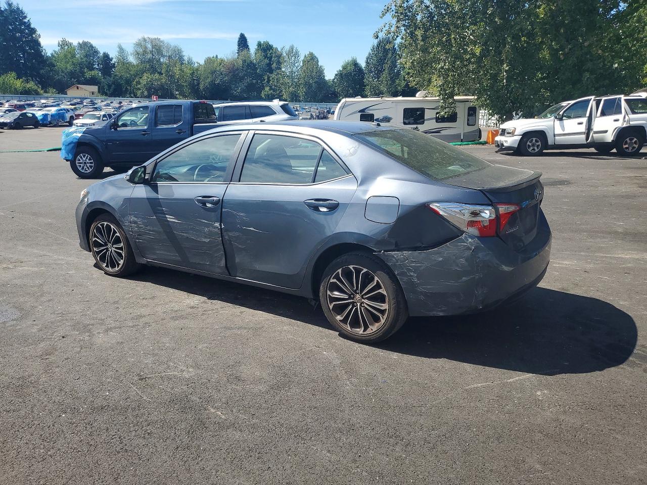 2015 Toyota Corolla S Premium Blue vin: 2T1BURHE8FC431539