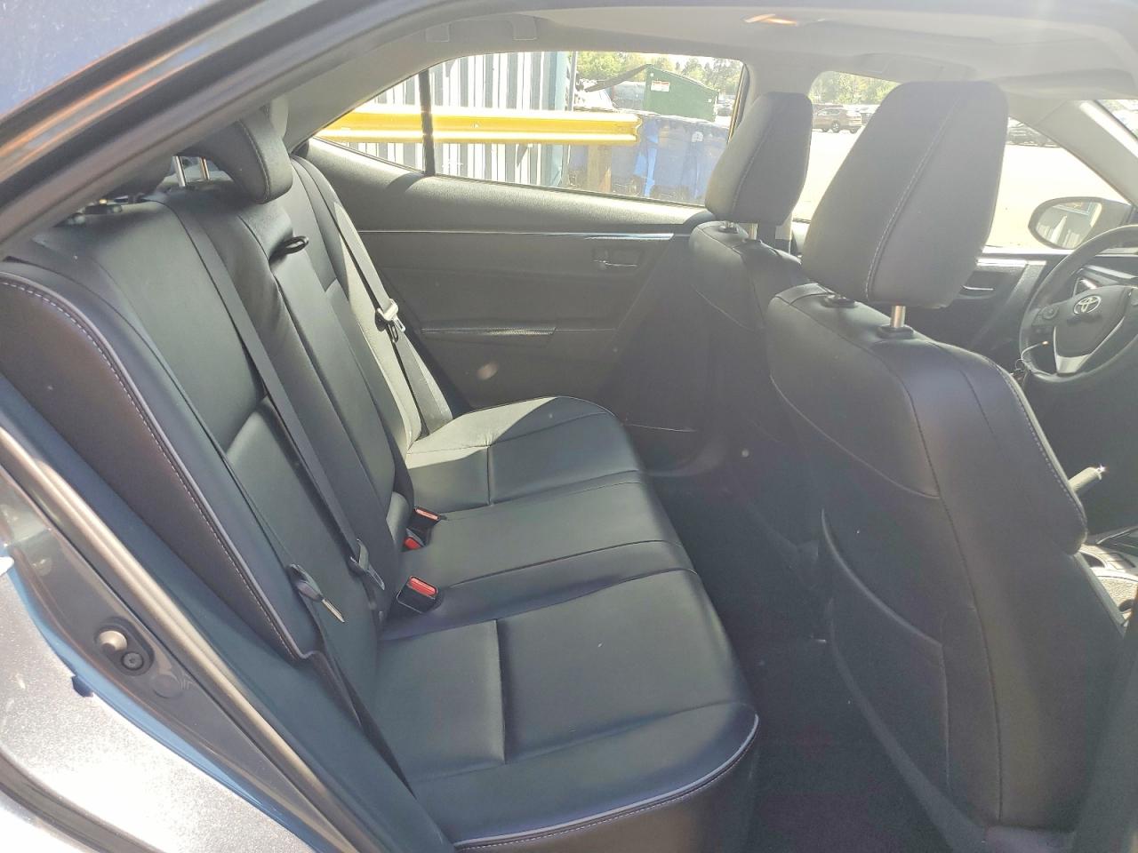 2015 Toyota Corolla S Premium Blue vin: 2T1BURHE8FC431539