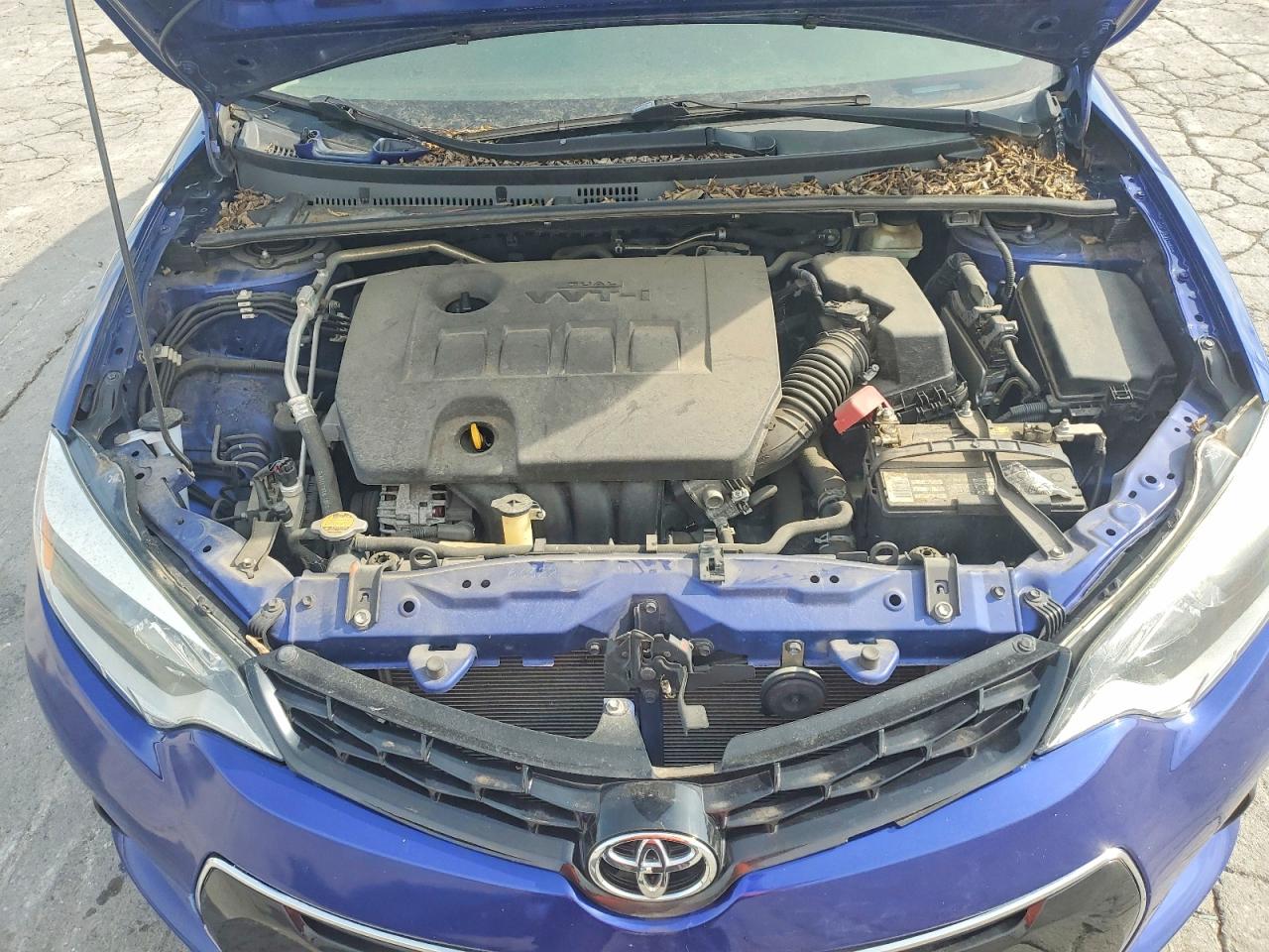 2015 Toyota Corolla S Plus Blue vin: 2T1BURHE8FC432674