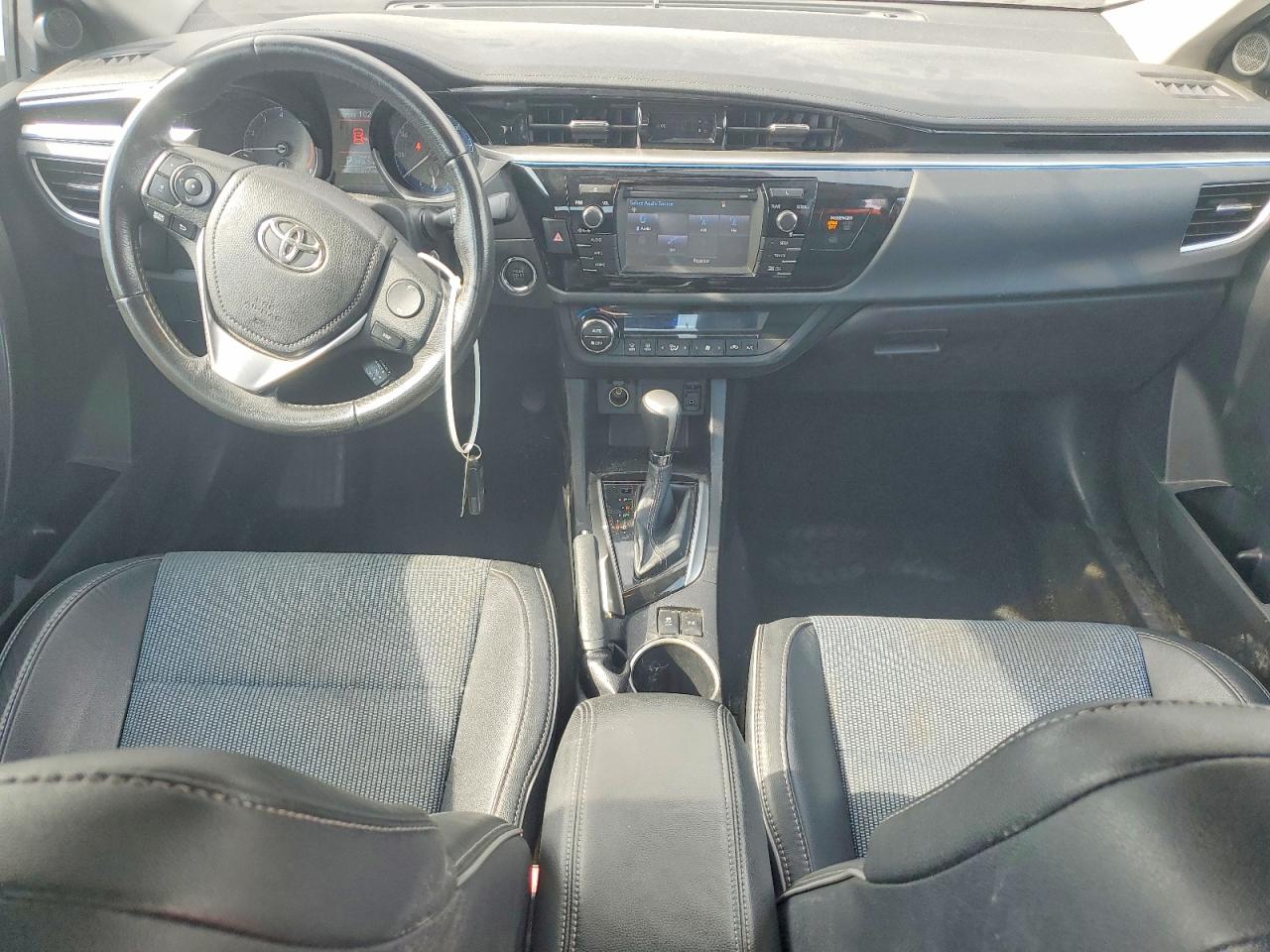 2015 Toyota Corolla S Plus Blue vin: 2T1BURHE8FC432674