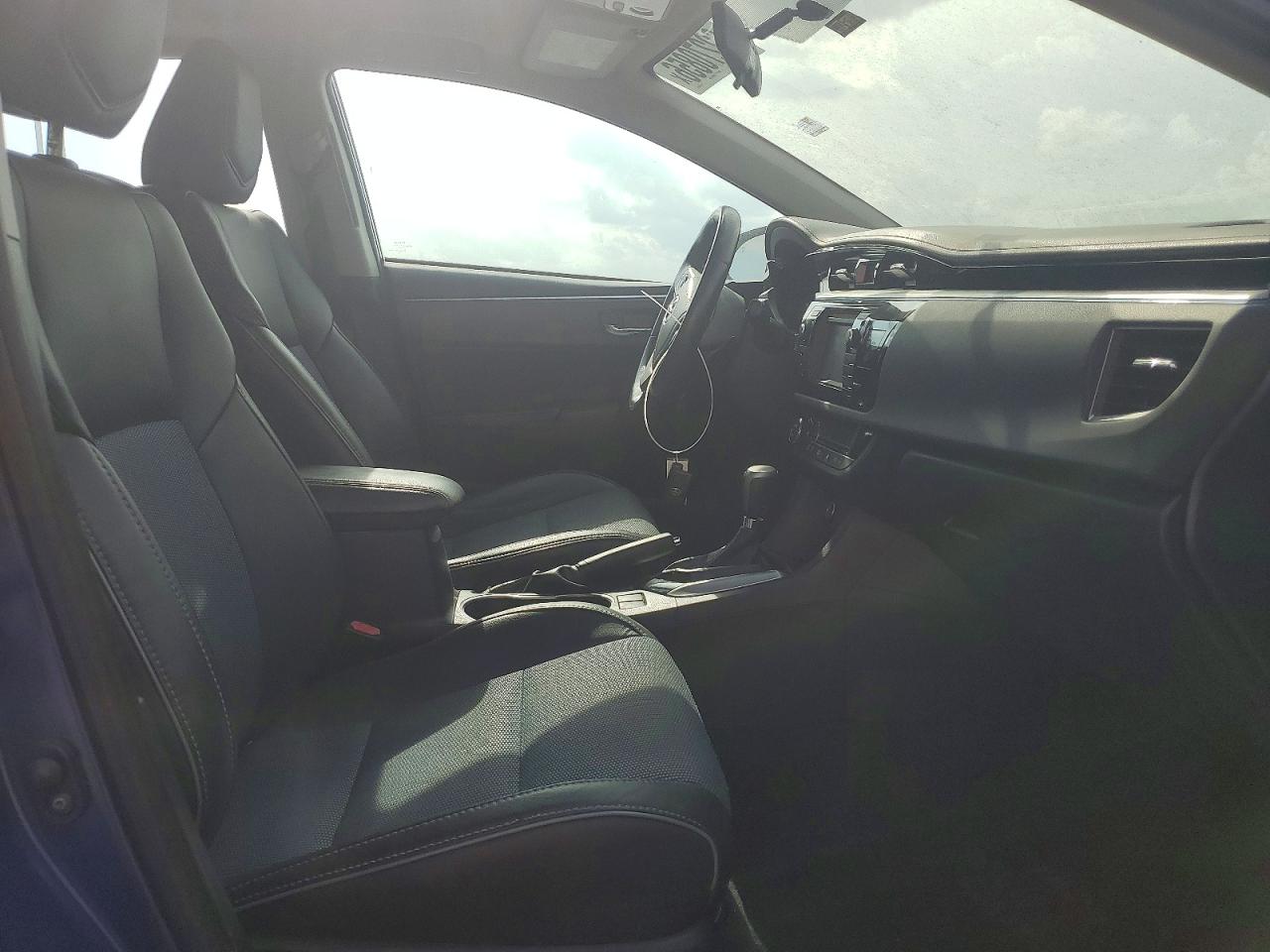 2015 Toyota Corolla S Plus Blue vin: 2T1BURHE8FC432674