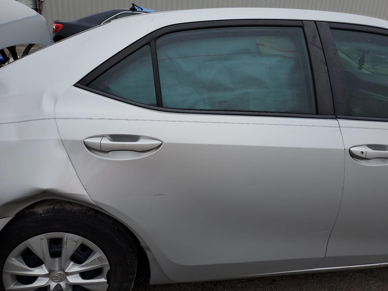 2015 Toyota Corolla L Silver vin: 2T1BURHE8FC434263