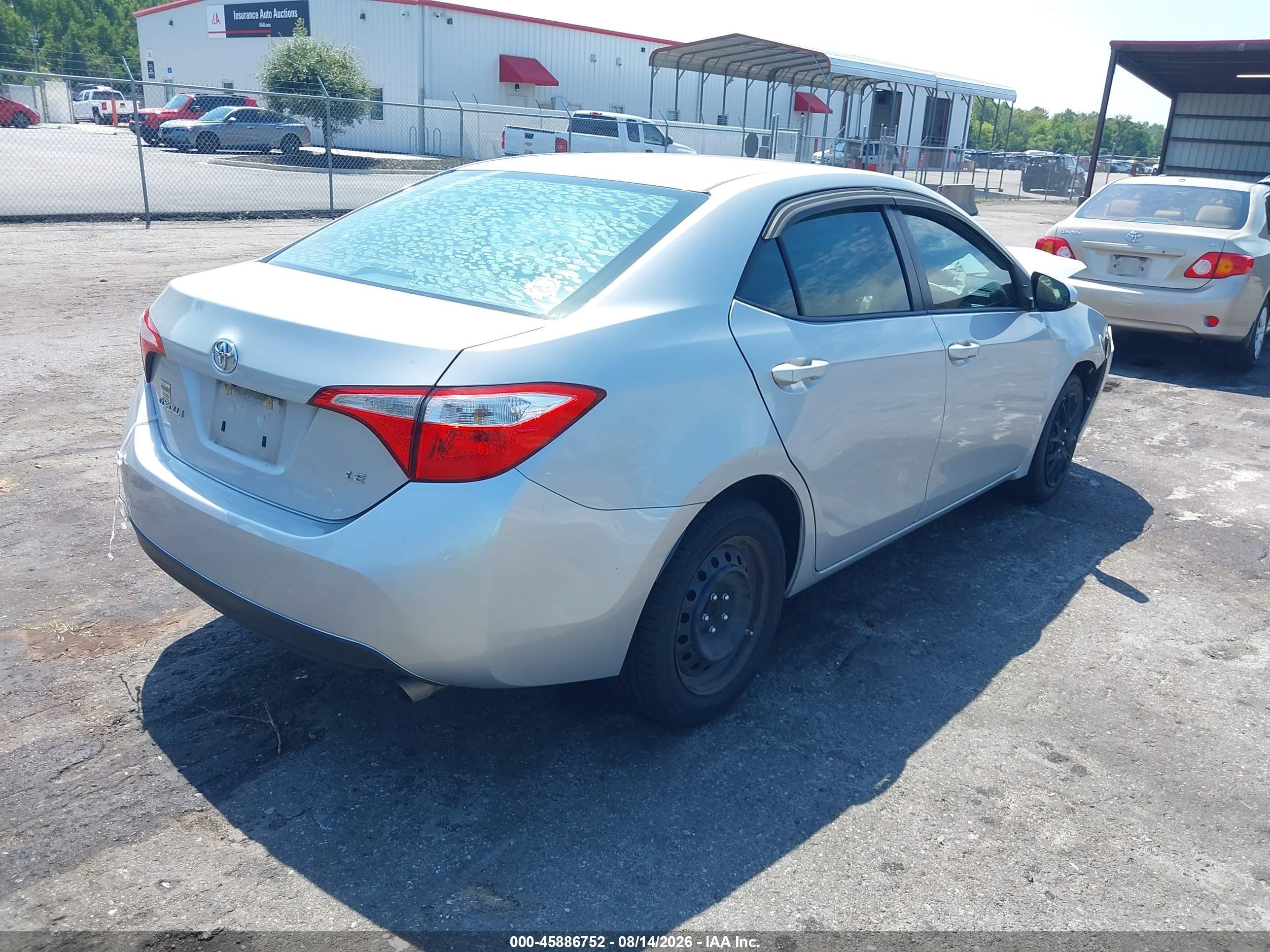 2015 Toyota Corolla Le Silver vin: 2T1BURHE8FC439348