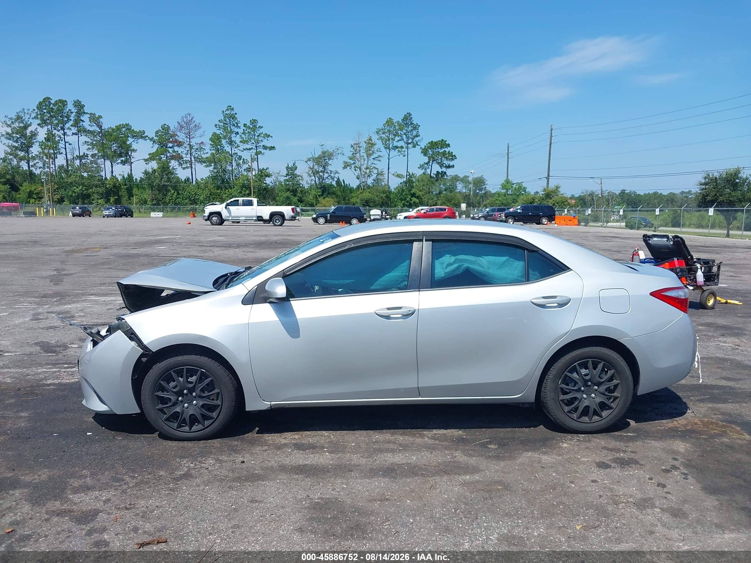 2015 Toyota Corolla Le Silver vin: 2T1BURHE8FC439348