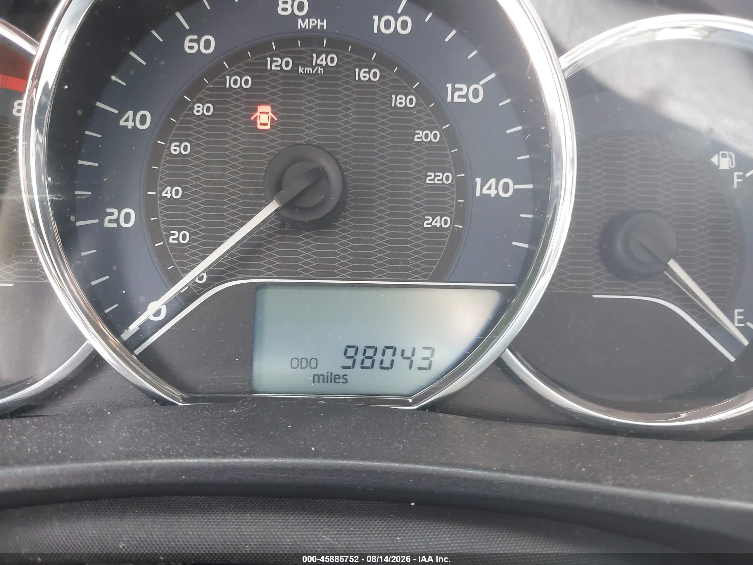 2015 Toyota Corolla Le Silver vin: 2T1BURHE8FC439348