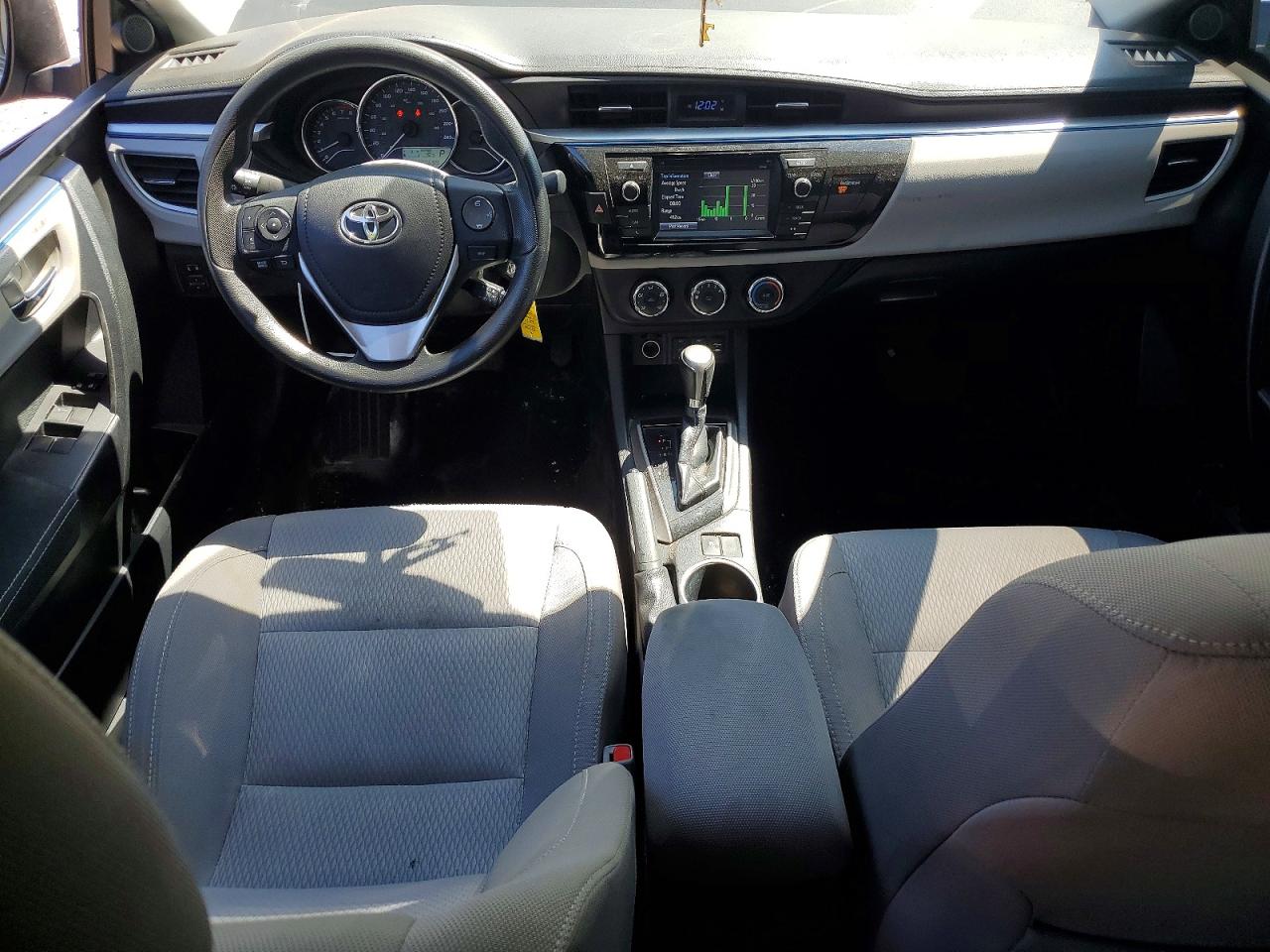 2015 Toyota Corolla L Silver vin: 2T1BURHE8FC455923