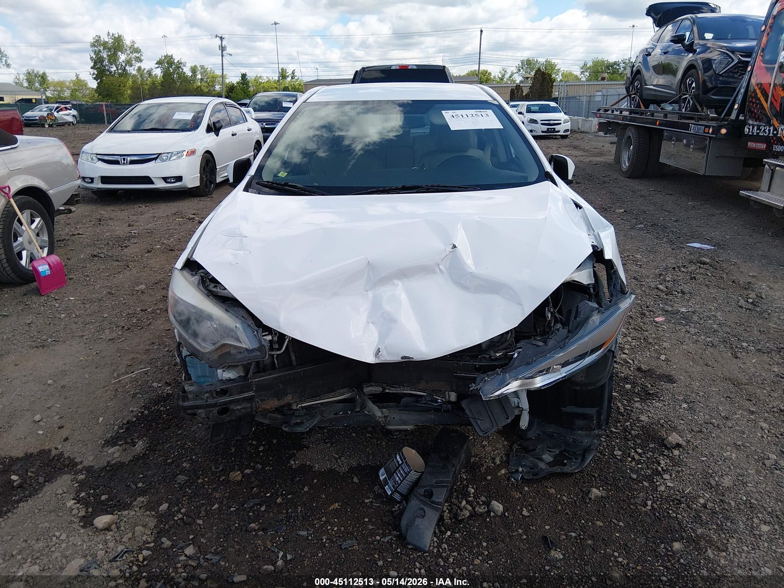 2015 Toyota Corolla Le White vin: 2T1BURHE8FC458904