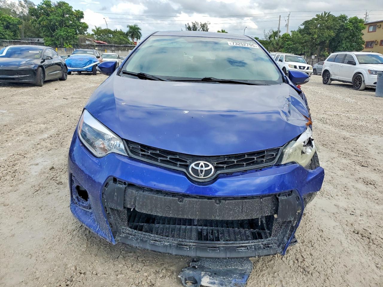 2015 Toyota Corolla S Plus Blue vin: 2T1BURHE8FC469255