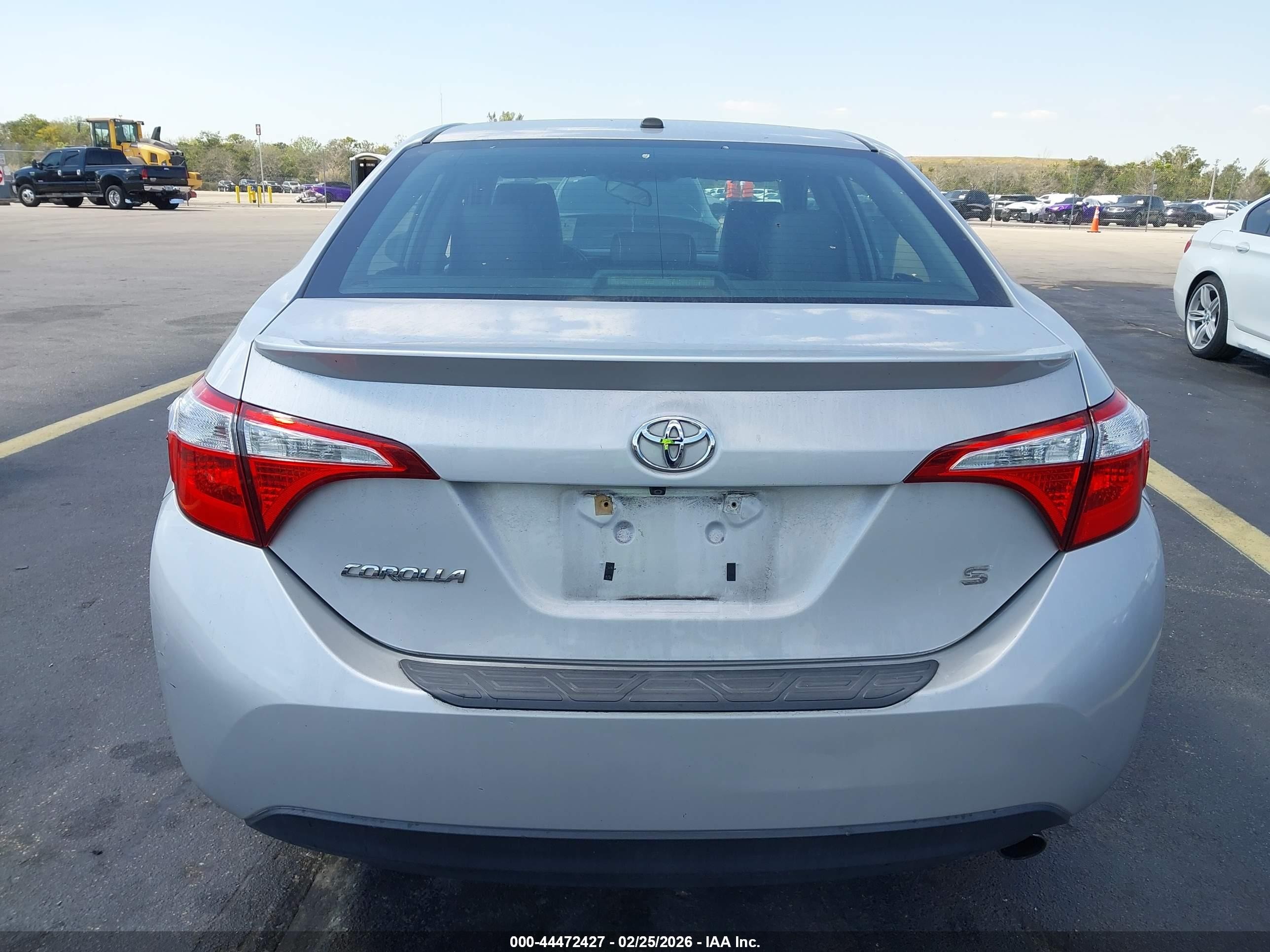 2016 Toyota Corolla S Plus Silver vin: 2T1BURHE8GC568479