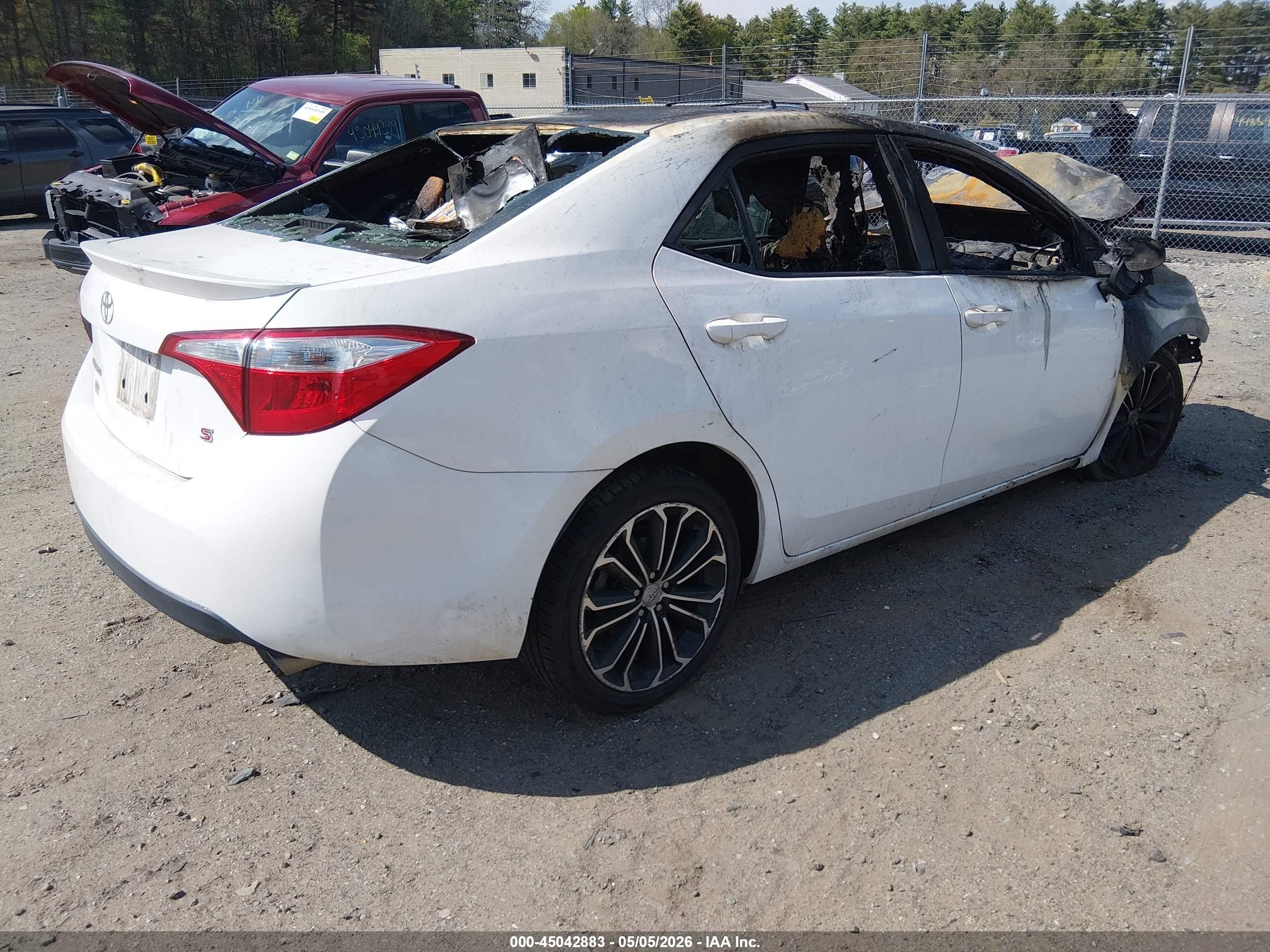 2016 Toyota Corolla S Plus White vin: 2T1BURHE8GC569437