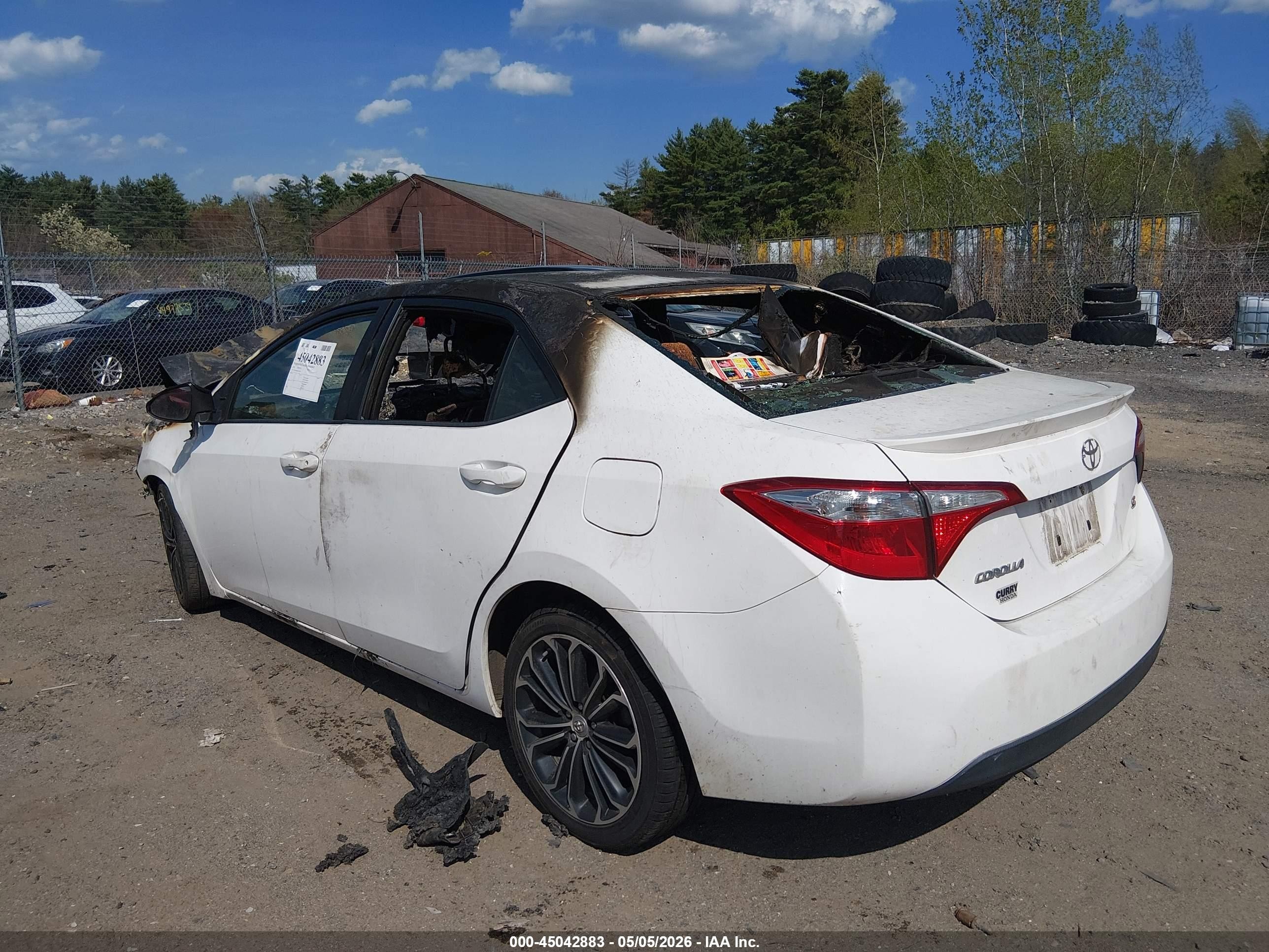 2016 Toyota Corolla S Plus White vin: 2T1BURHE8GC569437