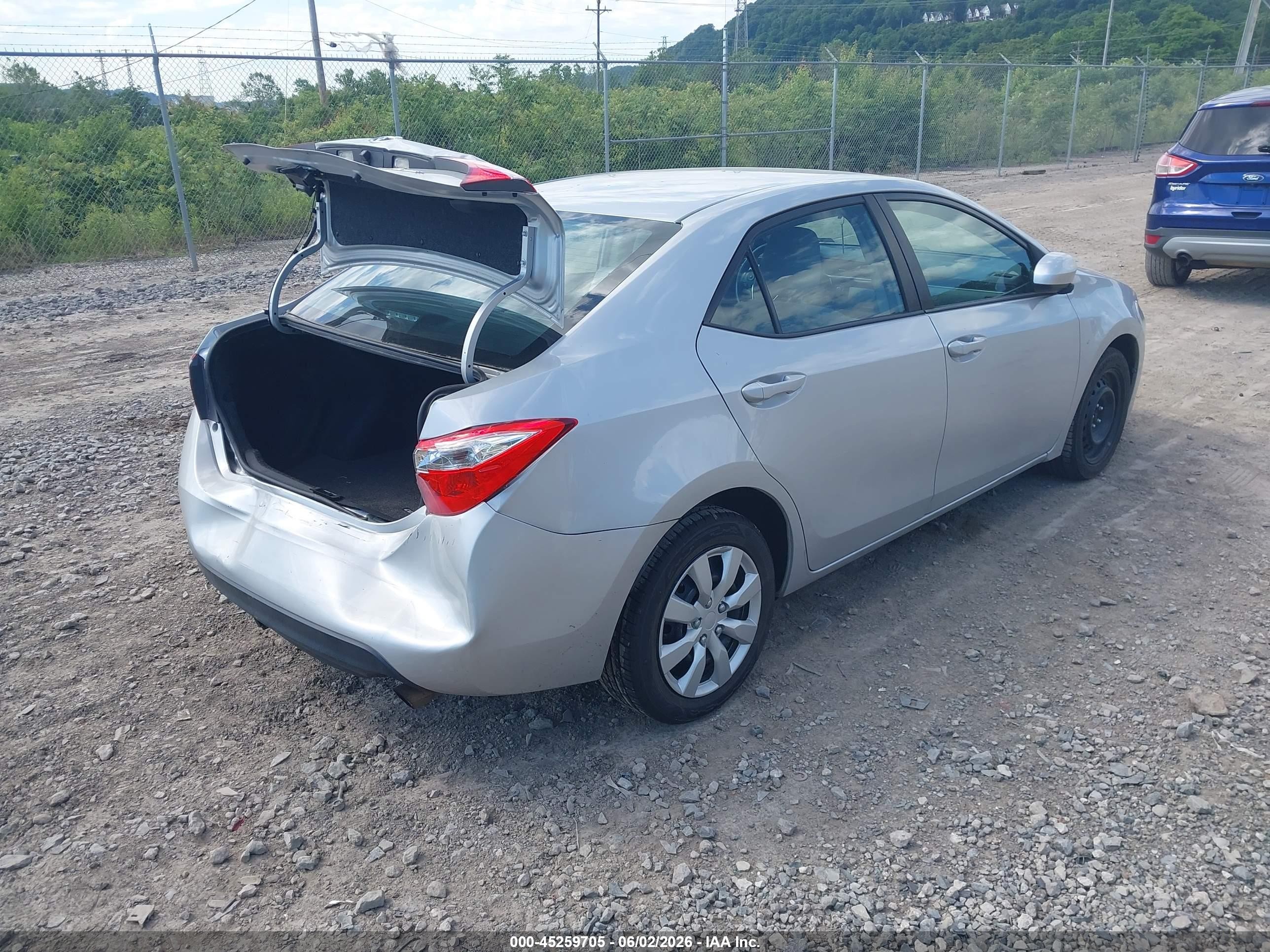 2016 Toyota Corolla Le Silver vin: 2T1BURHE8GC599473