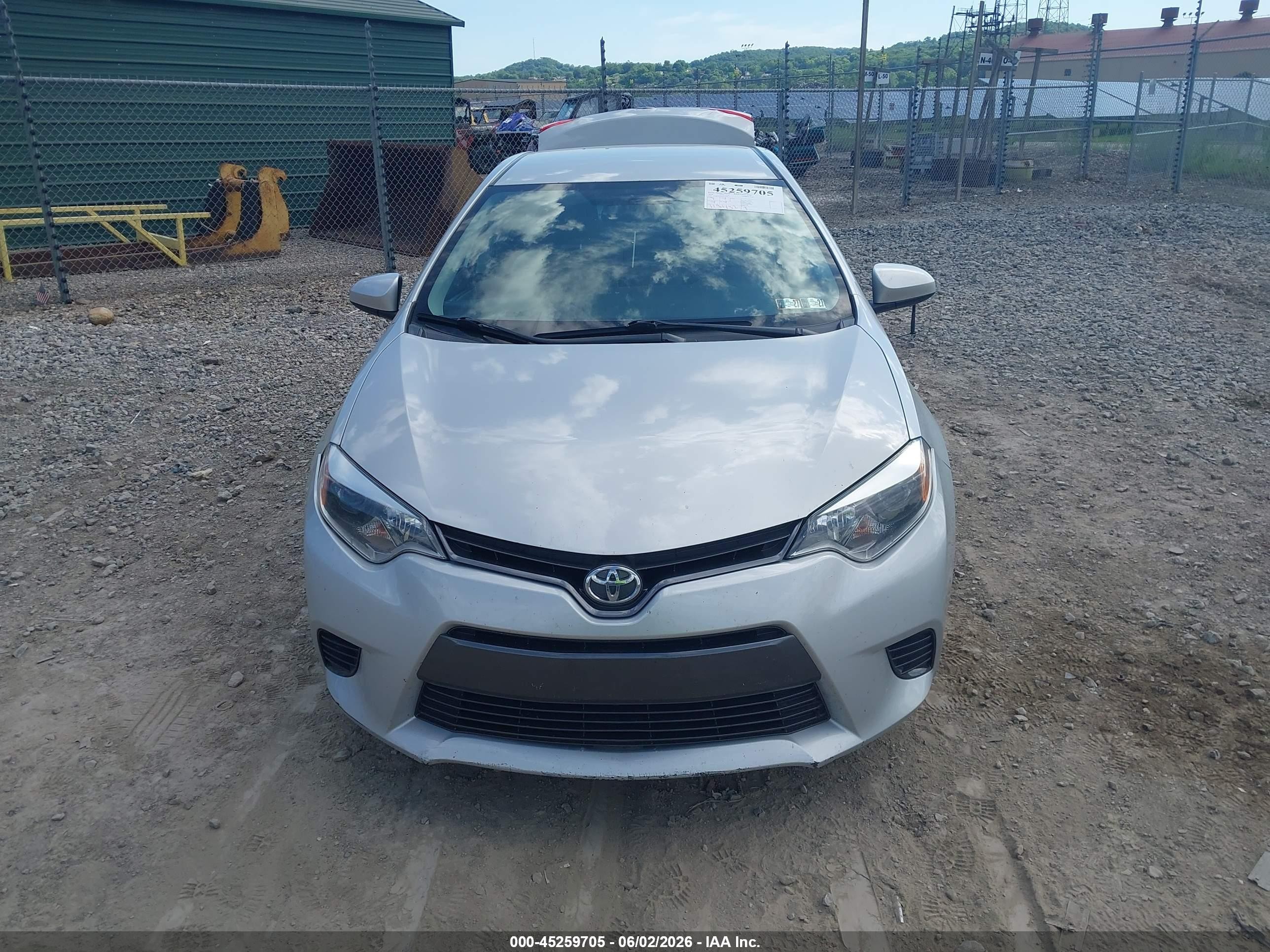 2016 Toyota Corolla Le Silver vin: 2T1BURHE8GC599473