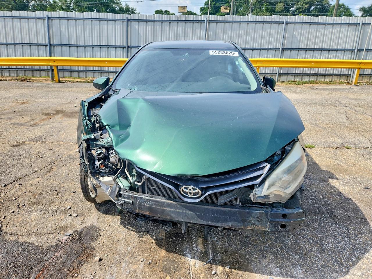2016 Toyota Corolla Le Green vin: 2T1BURHE8GC683406
