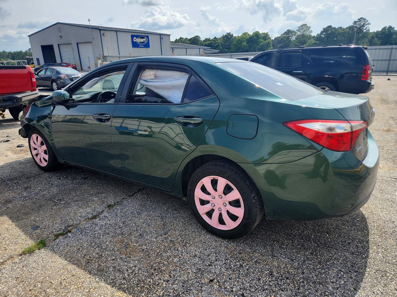 2016 Toyota Corolla Le Green vin: 2T1BURHE8GC683406