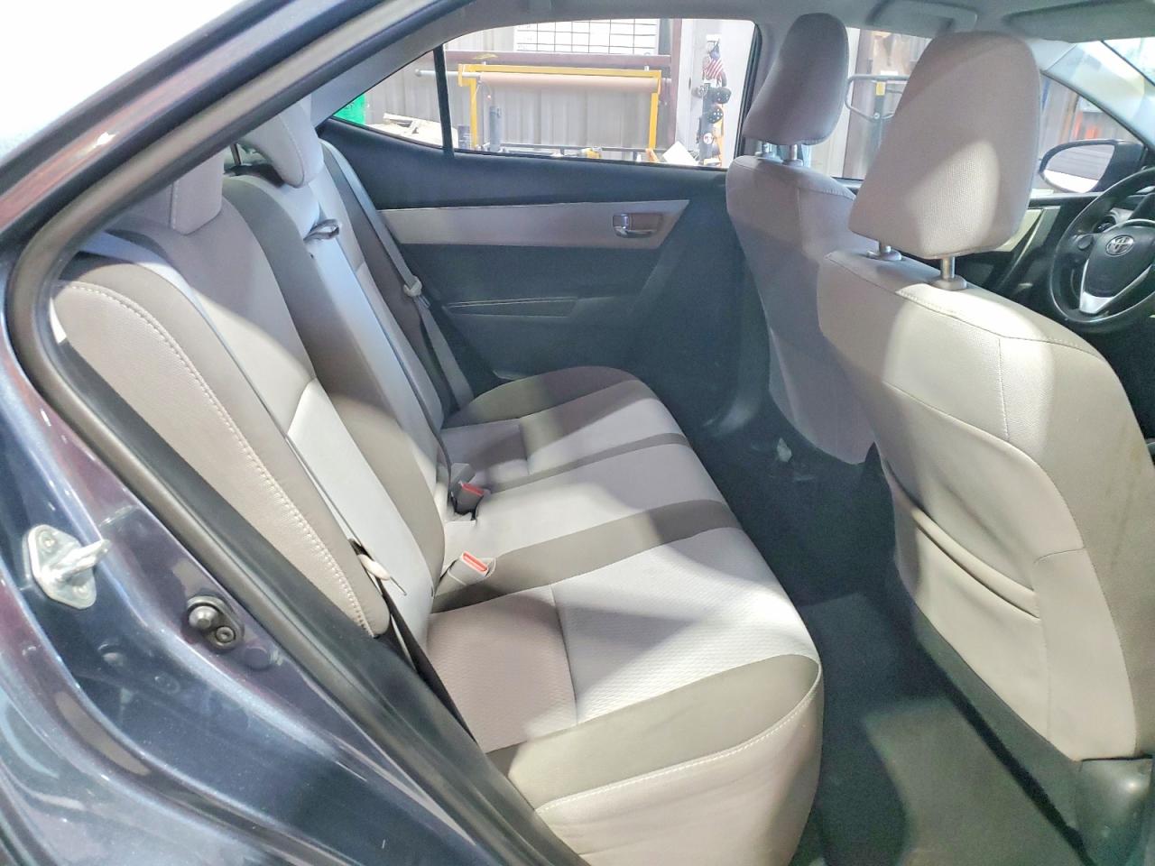2017 Toyota Corolla Le Серый vin: 2T1BURHE8HC765282