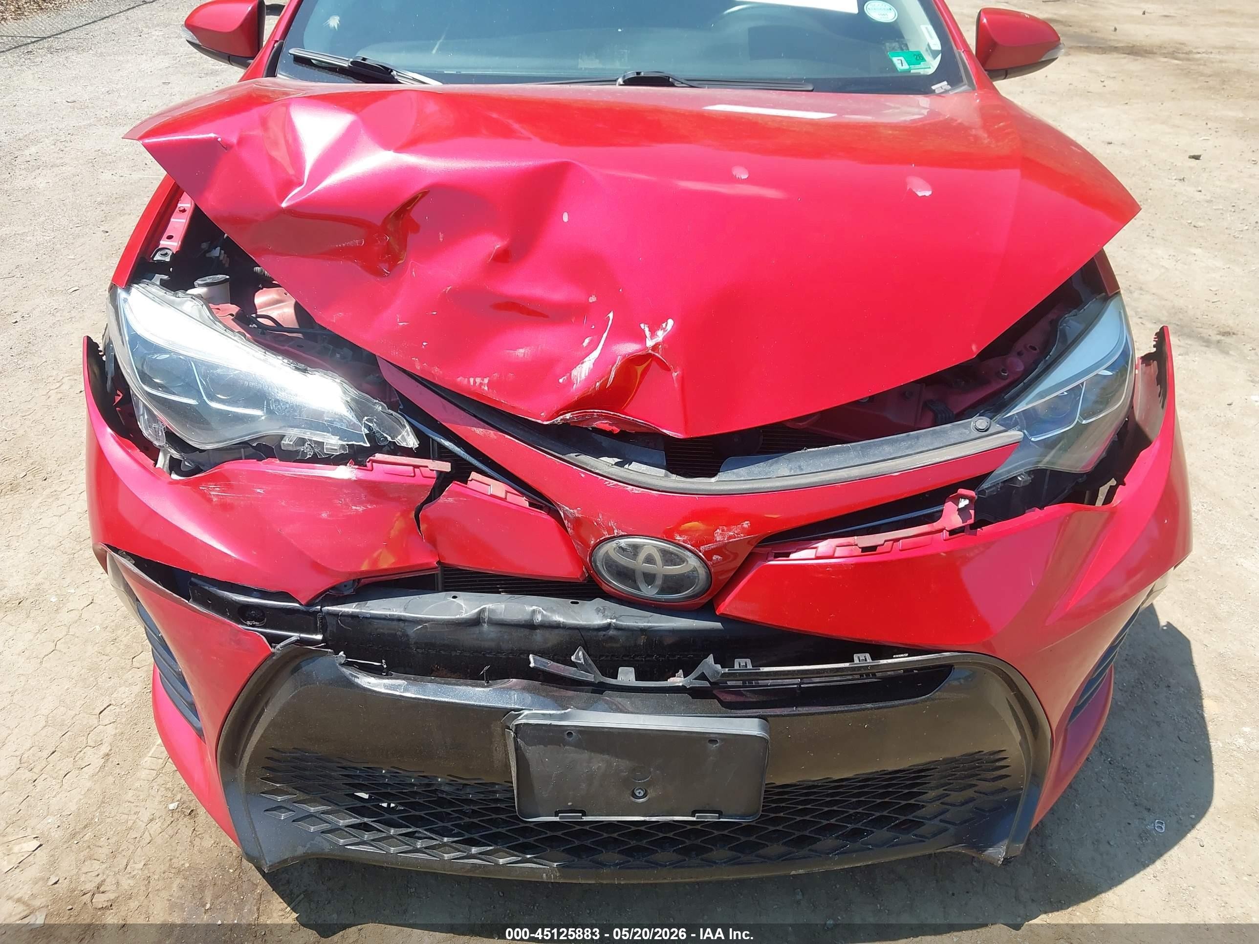 2017 Toyota Corolla Se Red vin: 2T1BURHE8HC785399