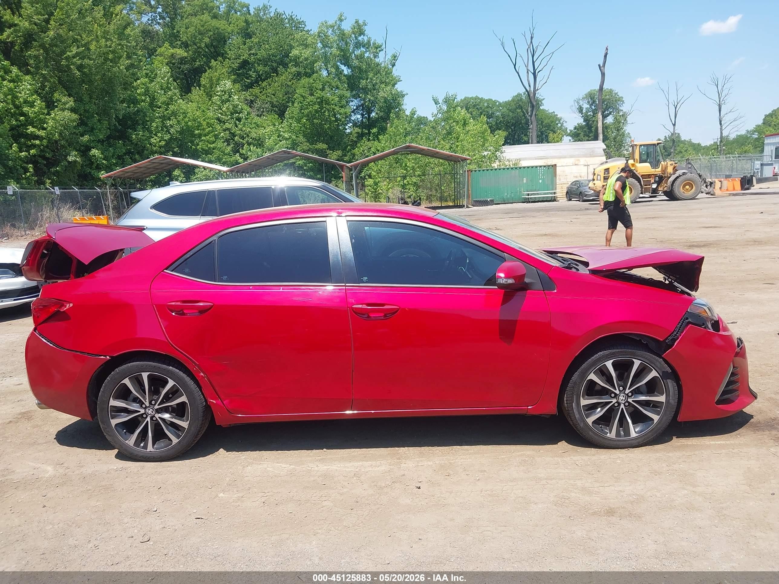 2017 Toyota Corolla Se Red vin: 2T1BURHE8HC785399