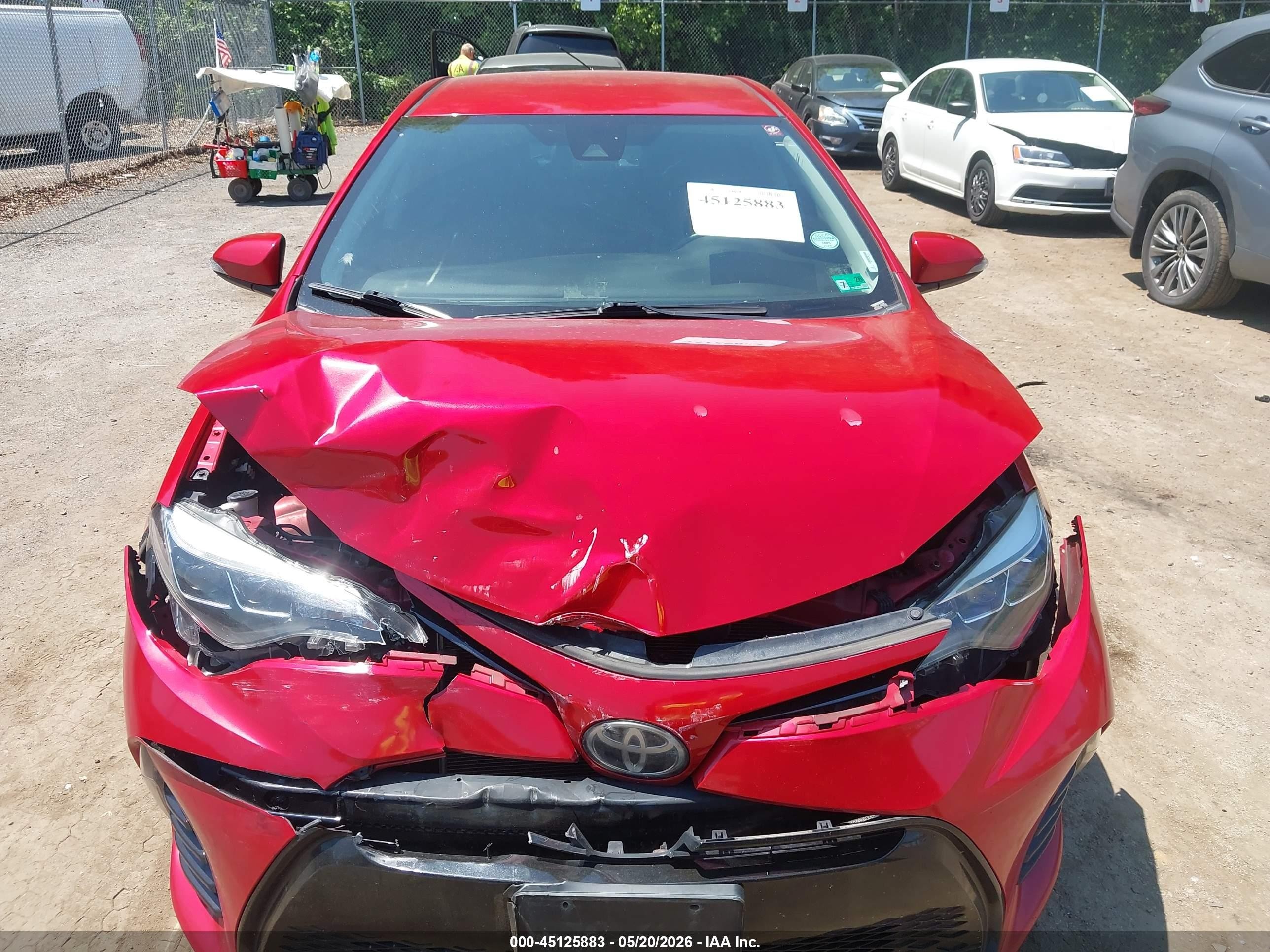 2017 Toyota Corolla Se Red vin: 2T1BURHE8HC785399