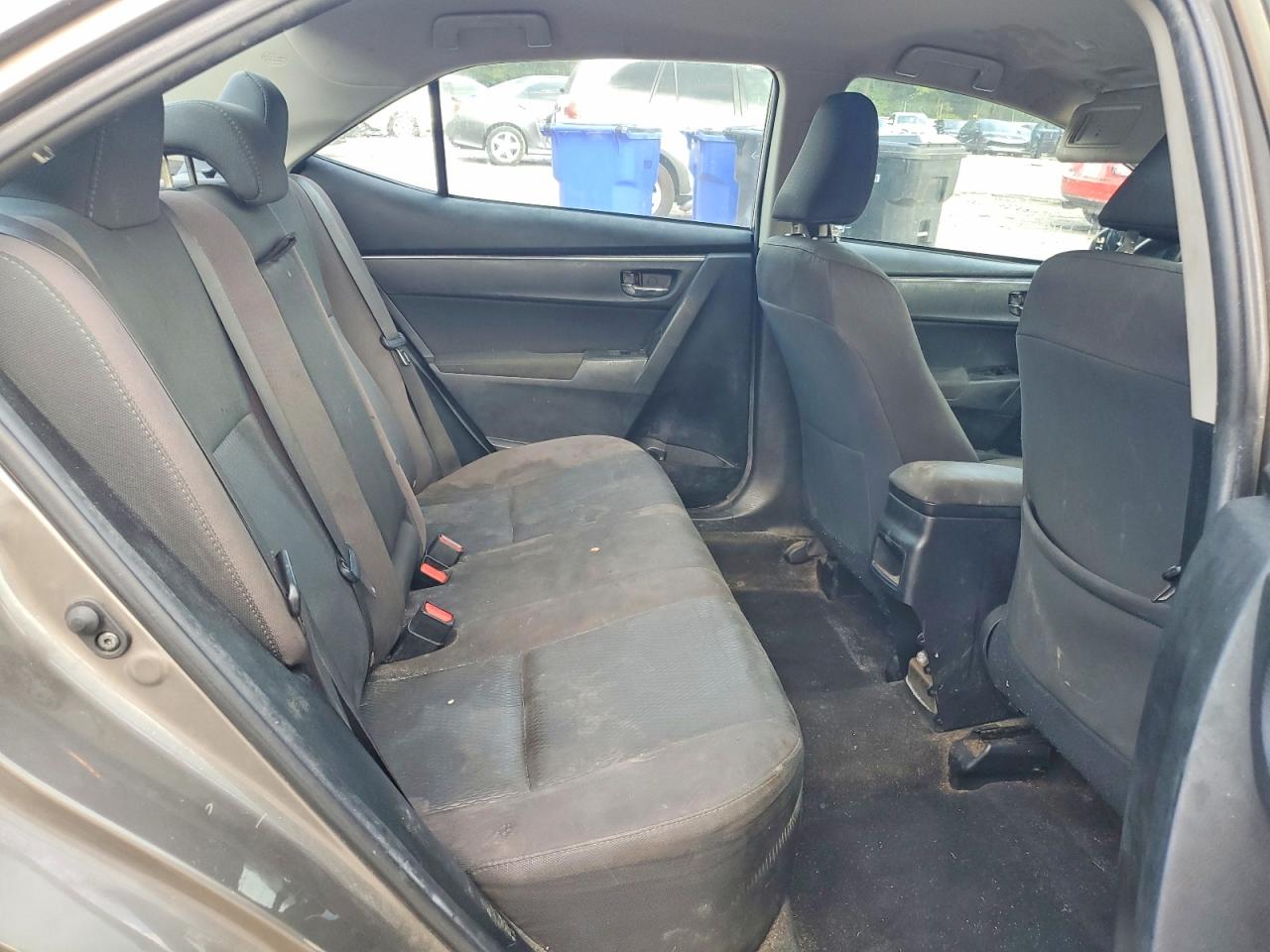 2019 Toyota Corolla Le Brown vin: 2T1BURHE8KC144700