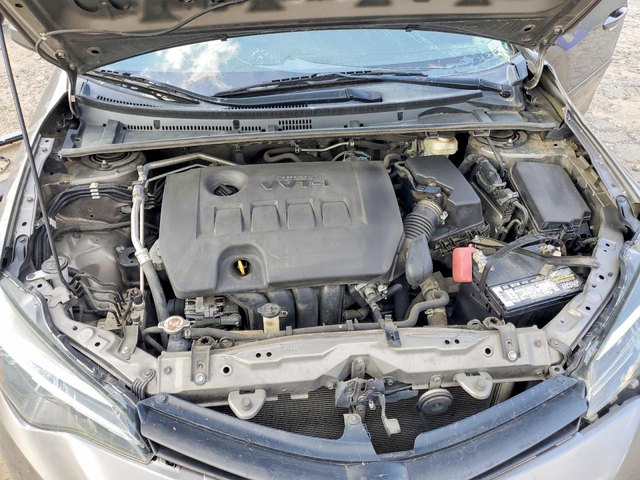 2019 Toyota Corolla Le Brown vin: 2T1BURHE8KC144700