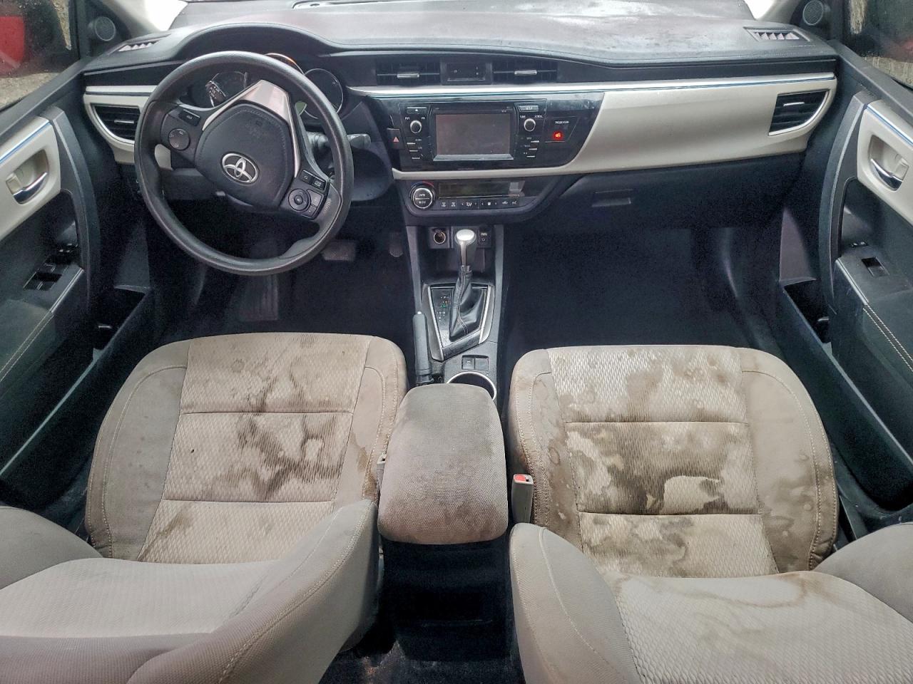 2014 Toyota Corolla Le Red vin: 2T1BURHE9EC013022