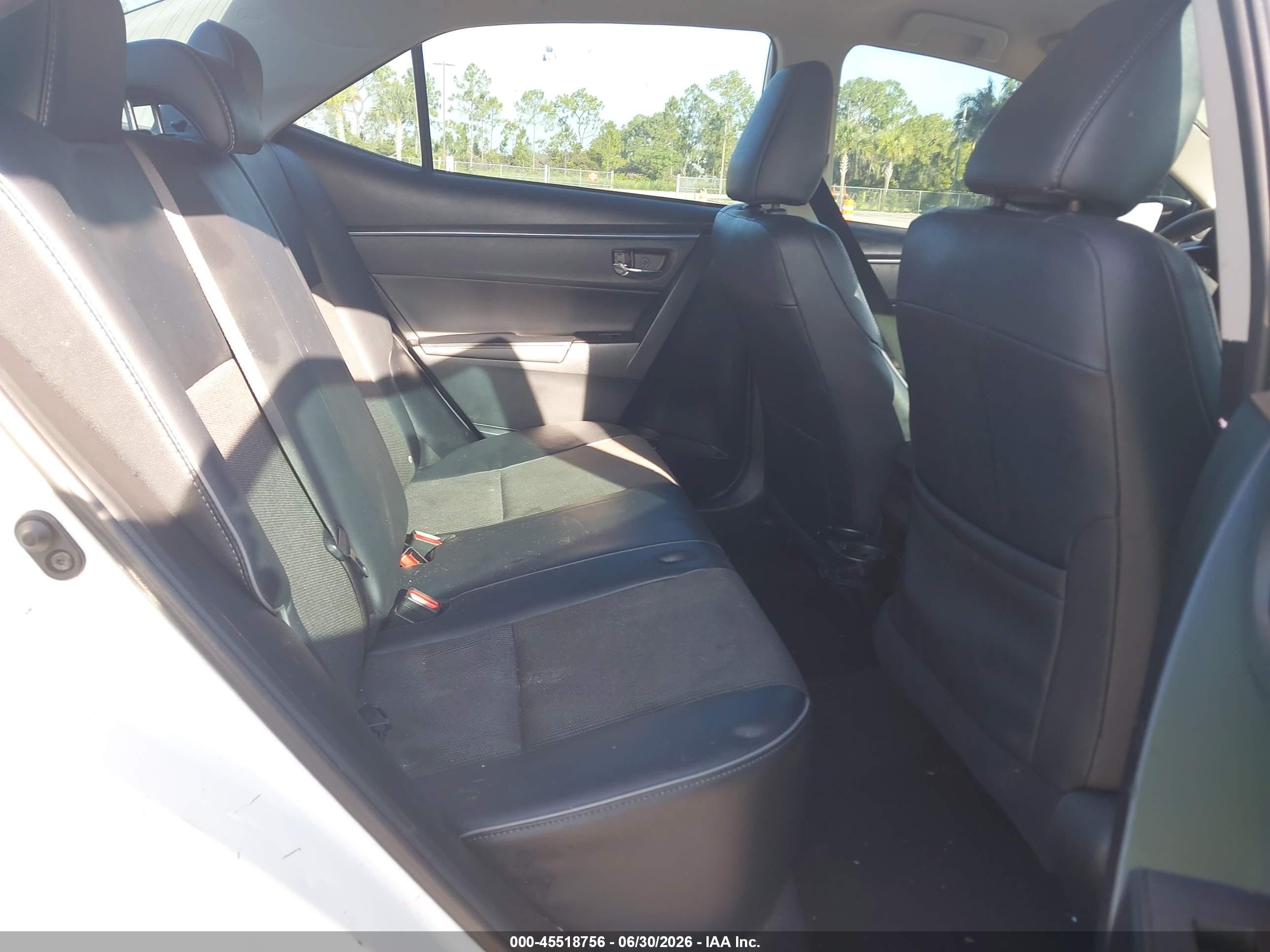 2014 Toyota Corolla S White vin: 2T1BURHE9EC022657