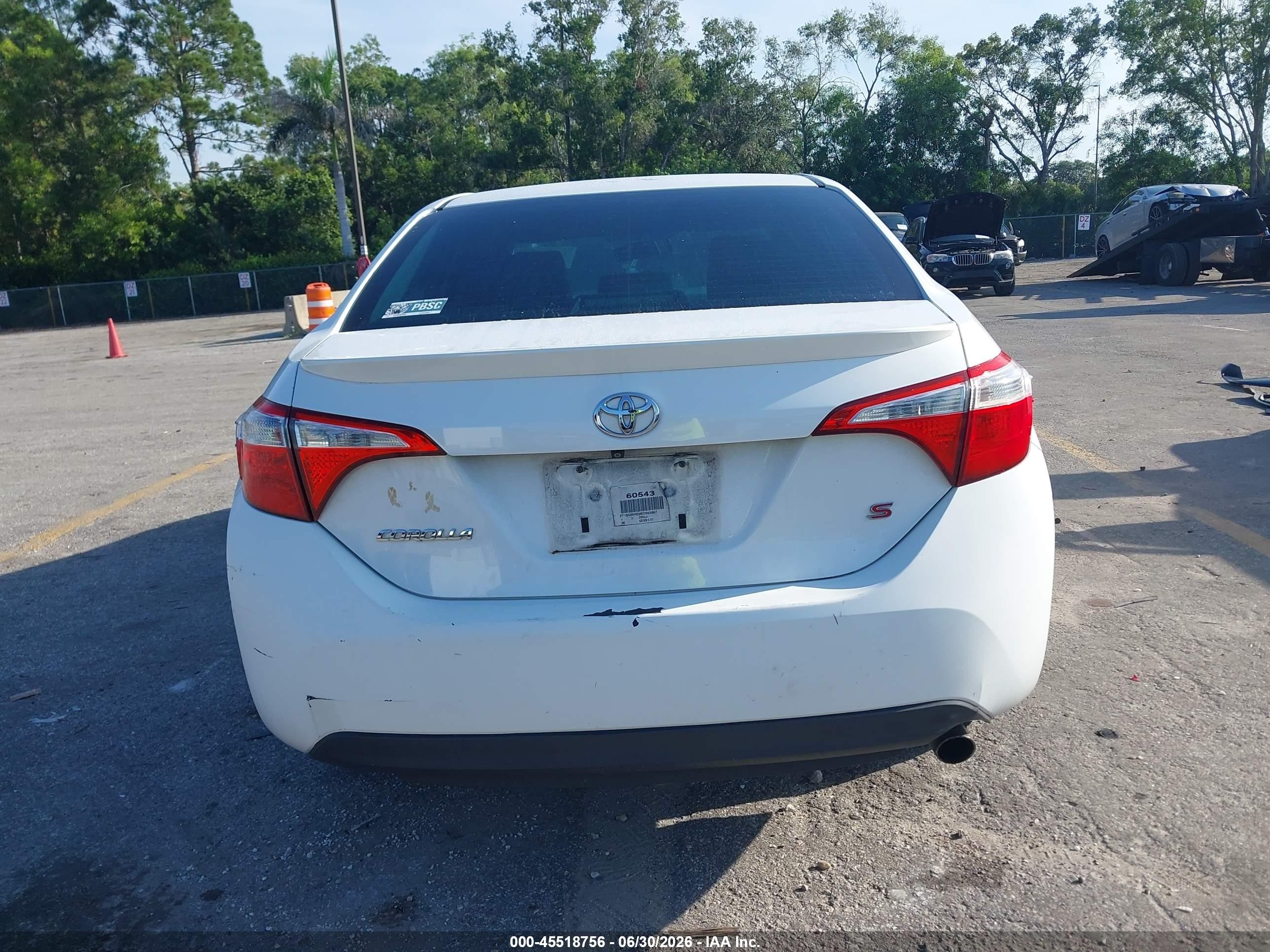 2014 Toyota Corolla S White vin: 2T1BURHE9EC022657