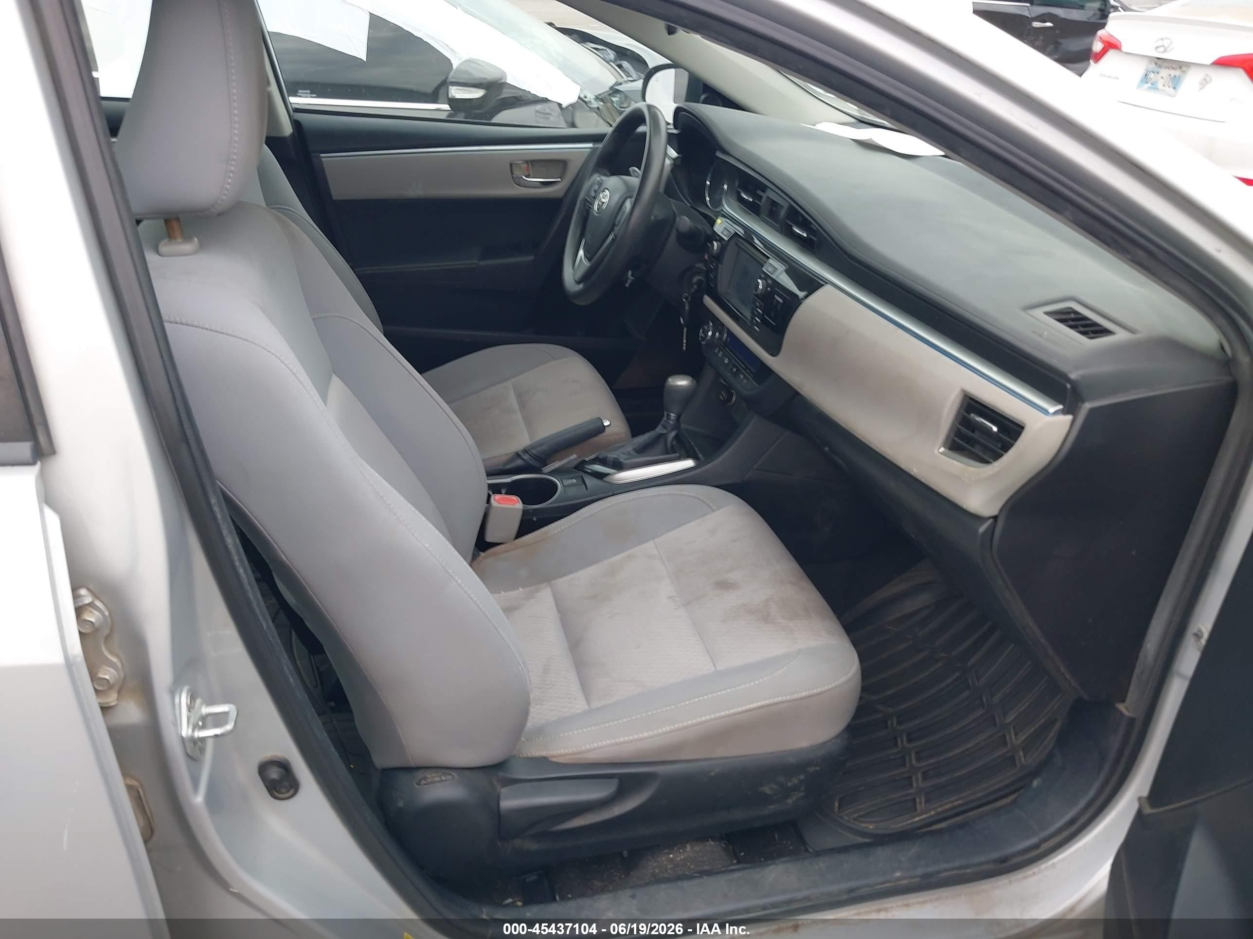 2014 Toyota Corolla Le Silver vin: 2T1BURHE9EC035750