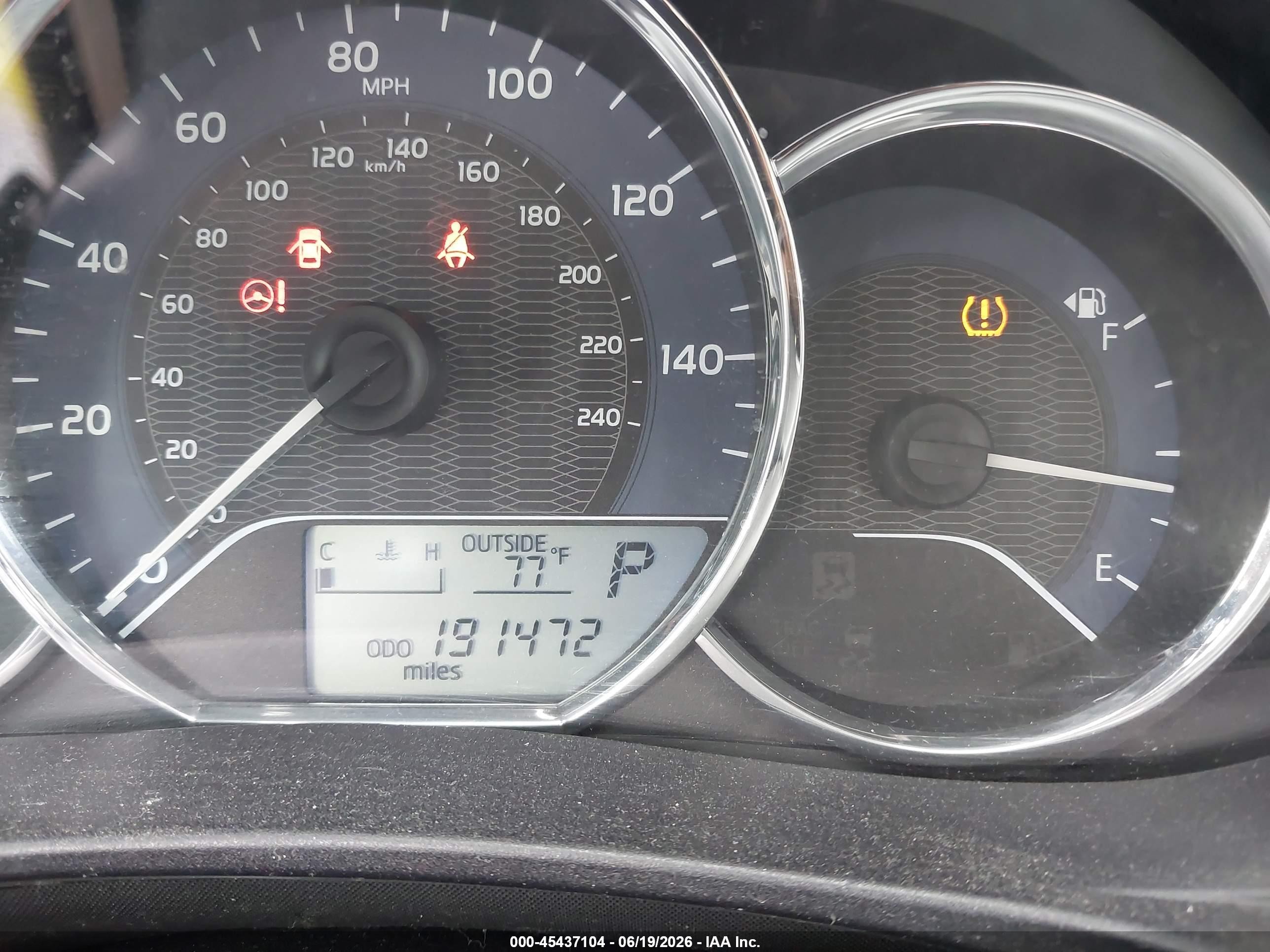 2014 Toyota Corolla Le Silver vin: 2T1BURHE9EC035750