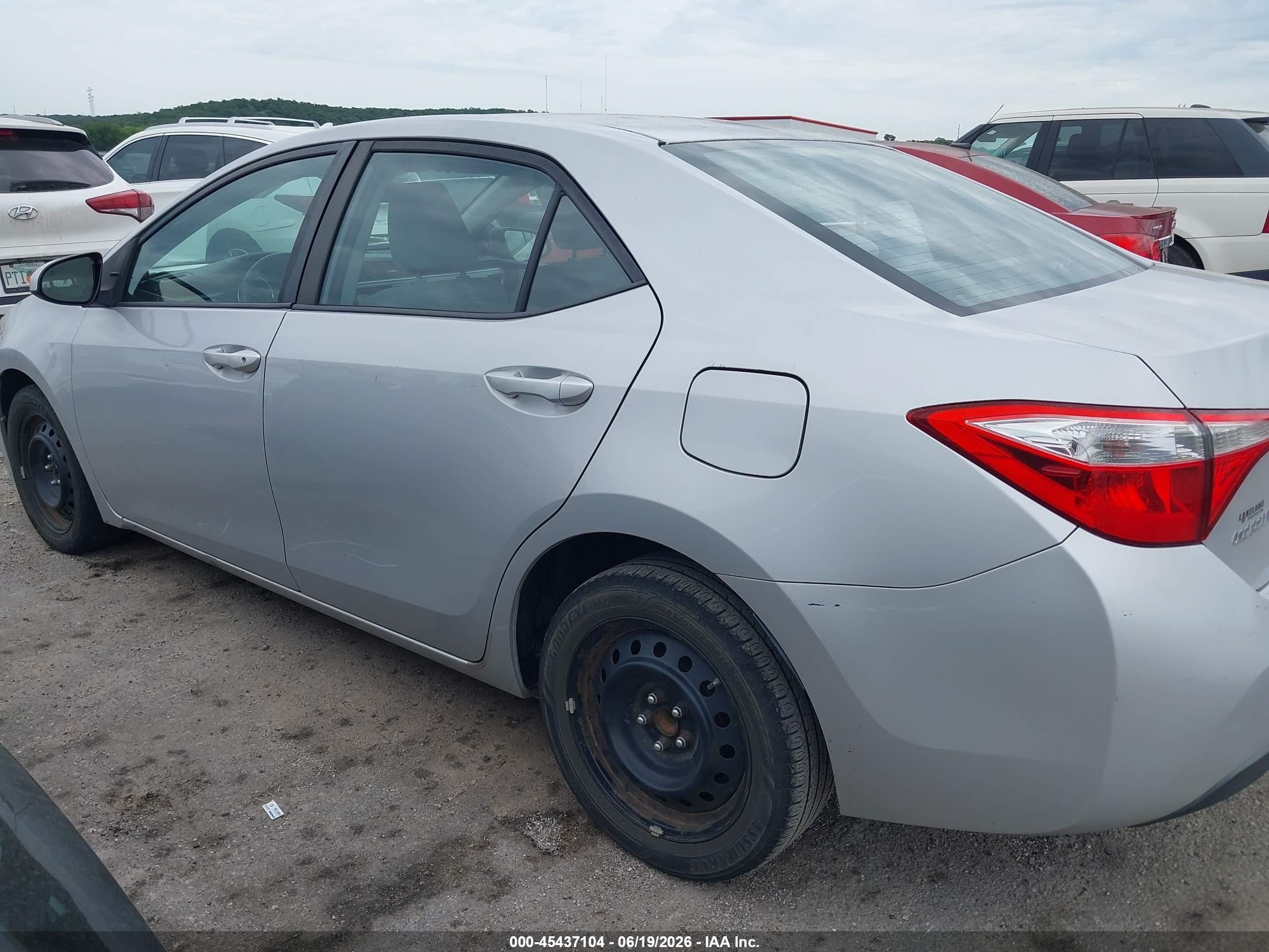 2014 Toyota Corolla Le Silver vin: 2T1BURHE9EC035750