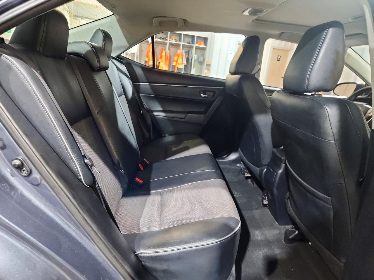 2014 Toyota Corolla S Plus Blue vin: 2T1BURHE9EC036087