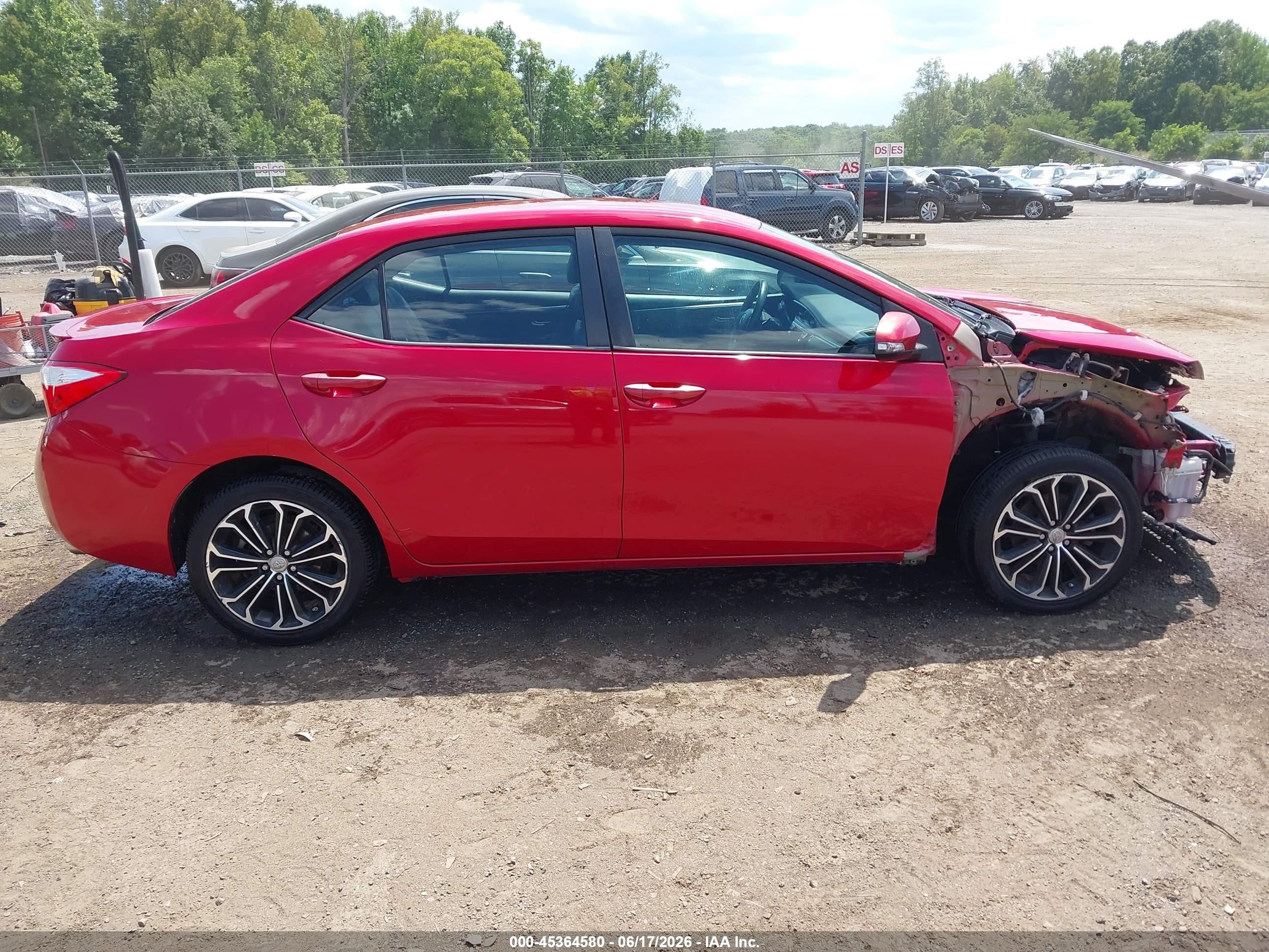 2014 Toyota Corolla S Plus Burgundy vin: 2T1BURHE9EC039121