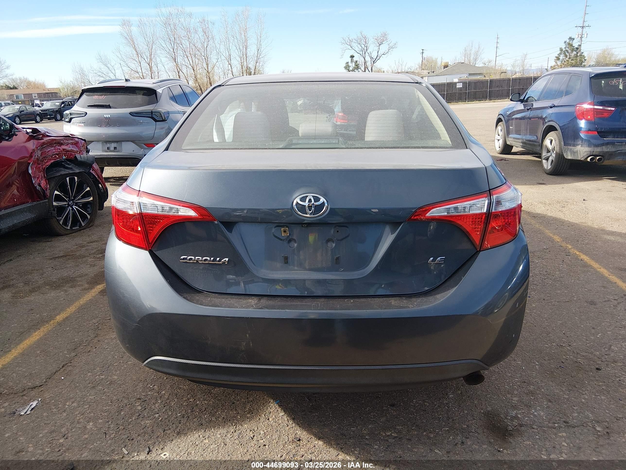2014 Toyota Corolla Le Plus Серебряный vin: 2T1BURHE9EC044173