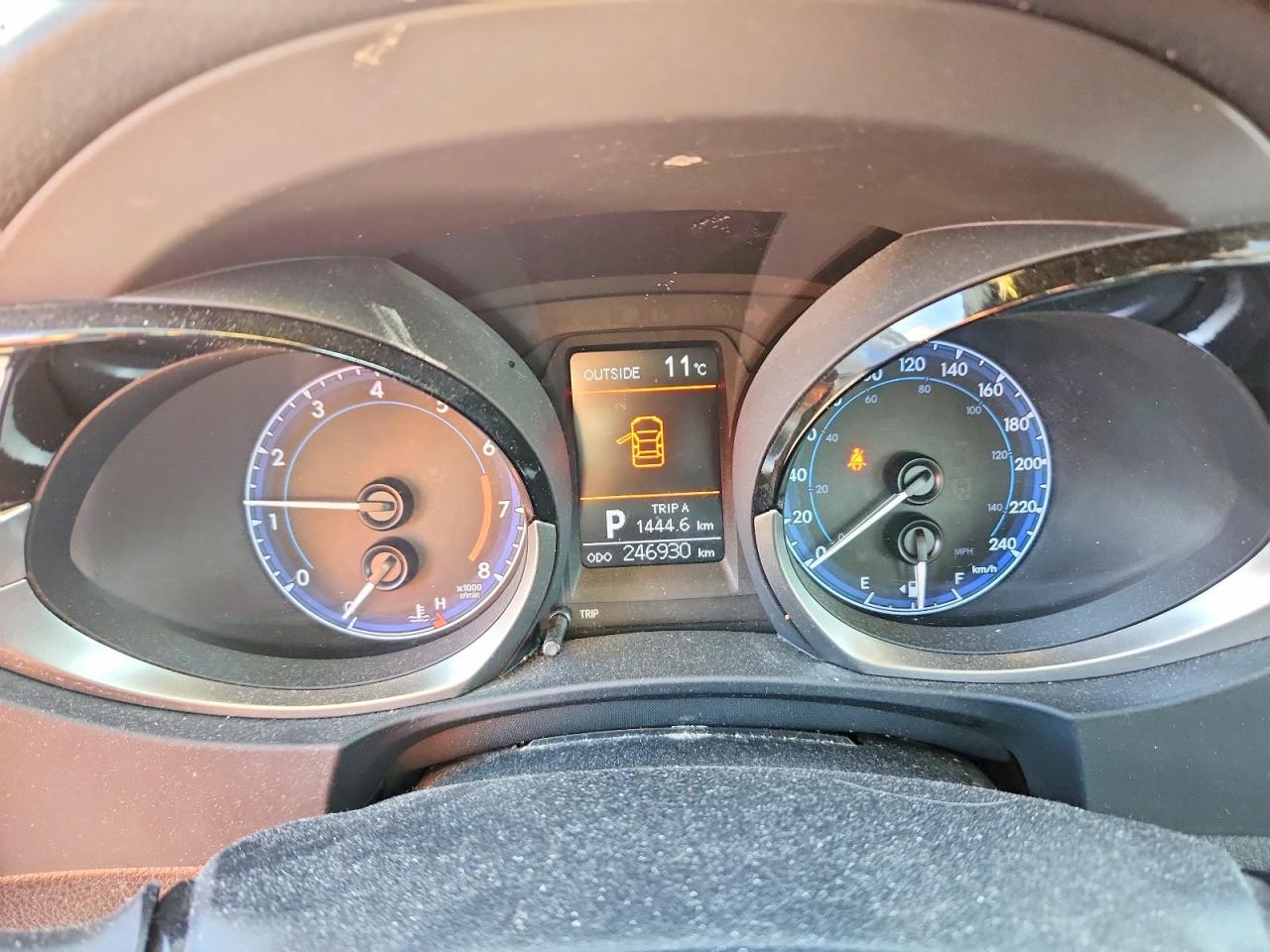 2014 Toyota Corolla L Белый vin: 2T1BURHE9EC067081