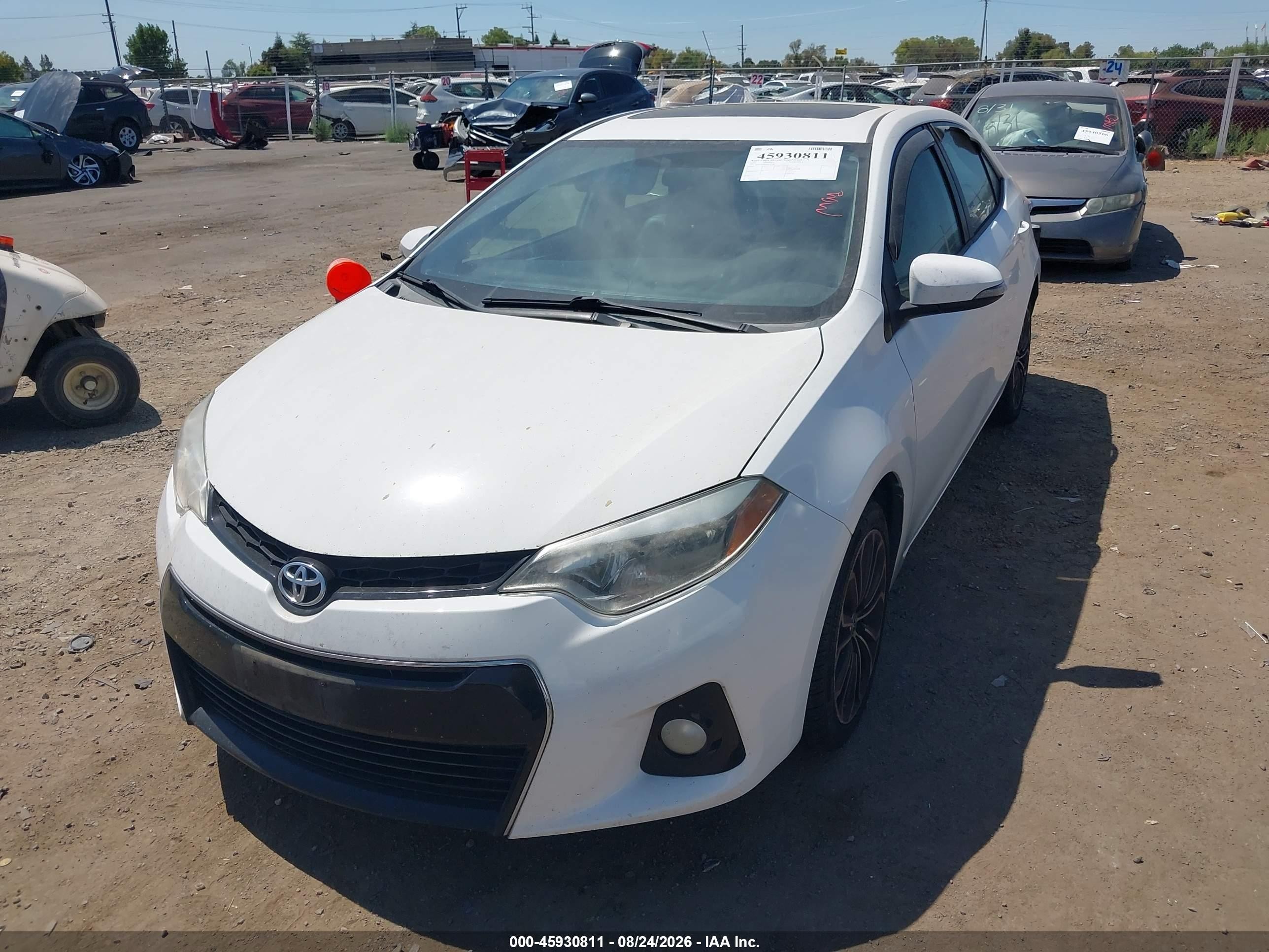 2014 Toyota Corolla S Plus Белый vin: 2T1BURHE9EC073396