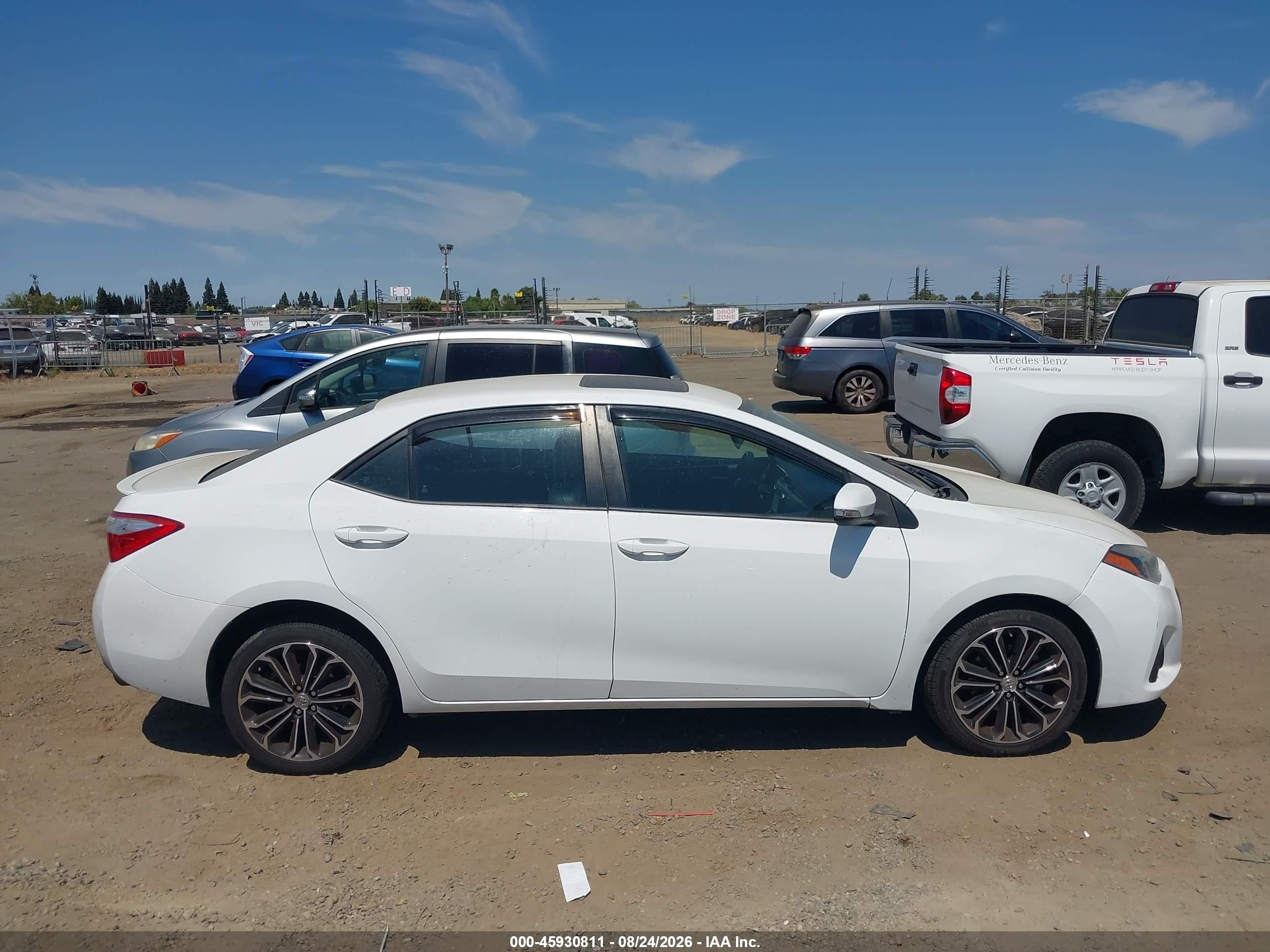 2014 Toyota Corolla S Plus Белый vin: 2T1BURHE9EC073396