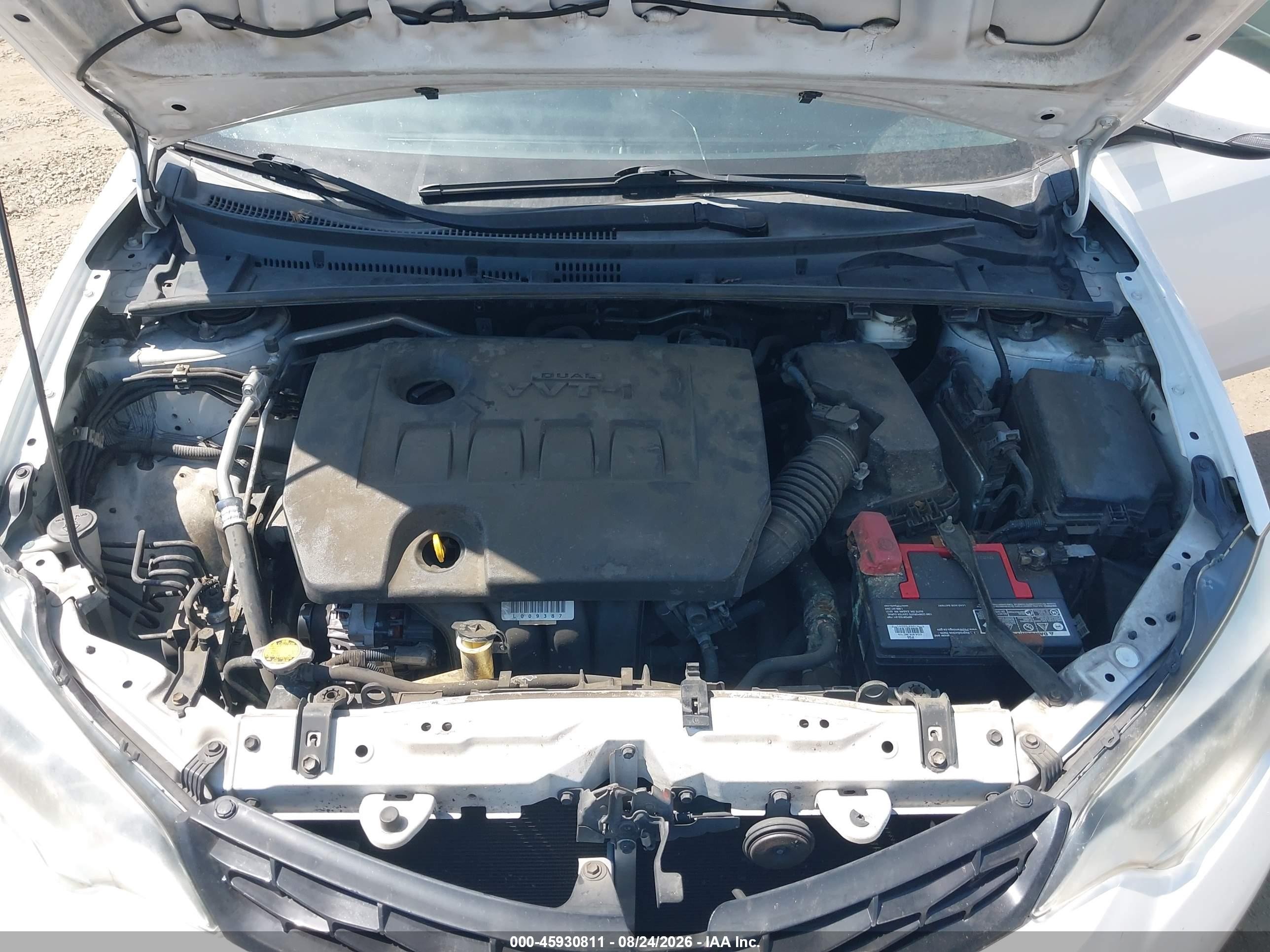 2014 Toyota Corolla S Plus Белый vin: 2T1BURHE9EC073396