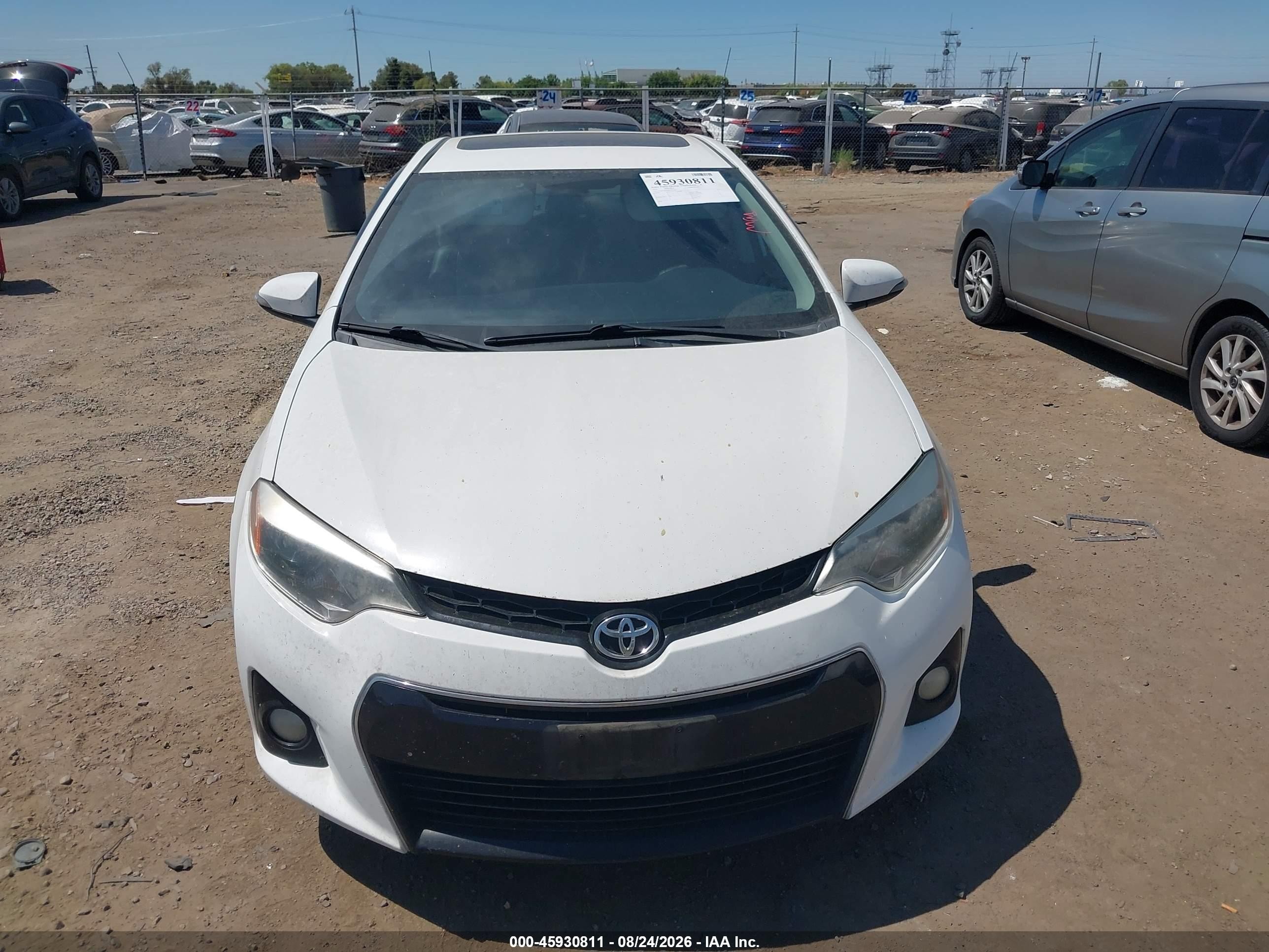 2014 Toyota Corolla S Plus Белый vin: 2T1BURHE9EC073396