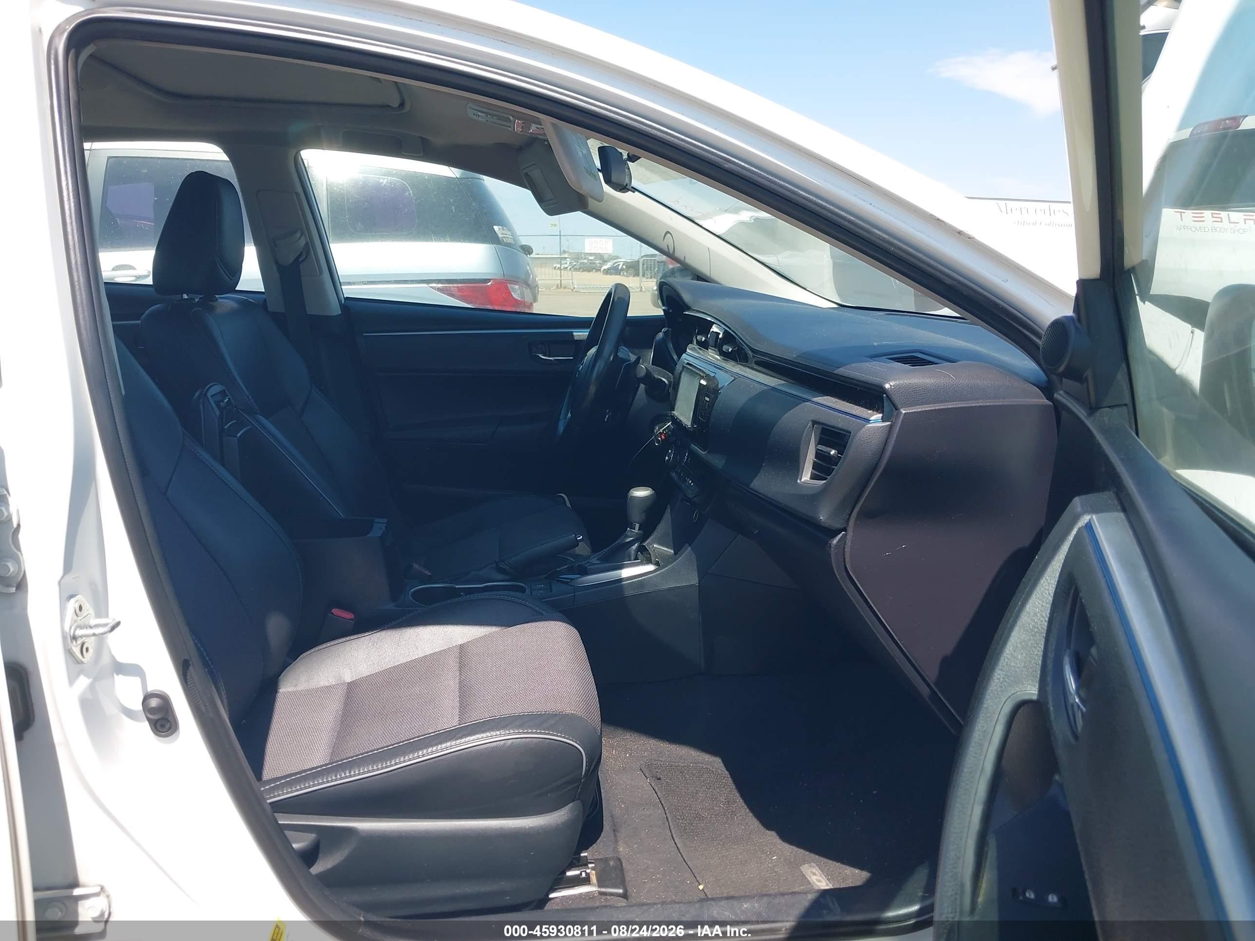 2014 Toyota Corolla S Plus Белый vin: 2T1BURHE9EC073396