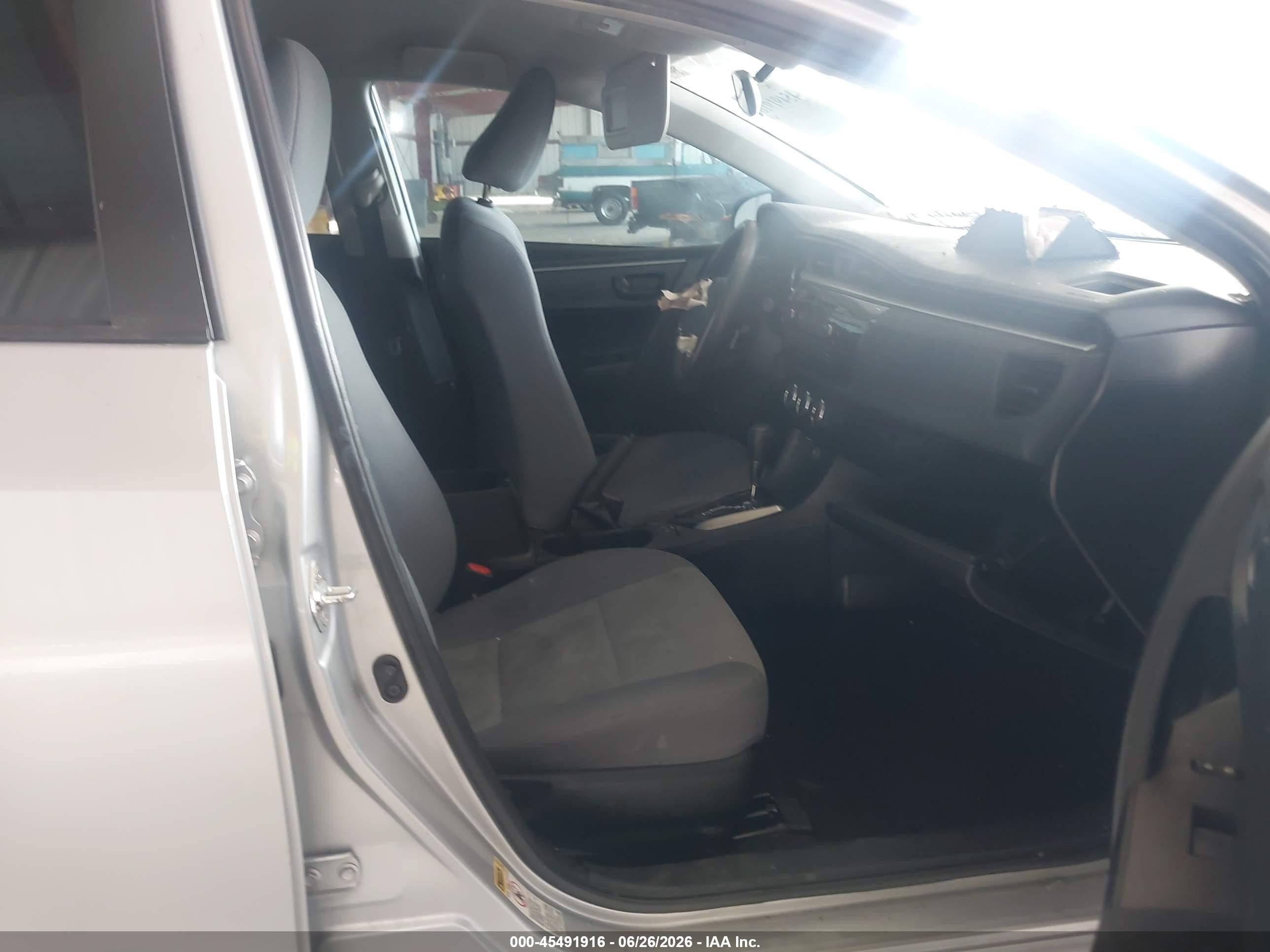 2014 Toyota Corolla L Silver vin: 2T1BURHE9EC083281