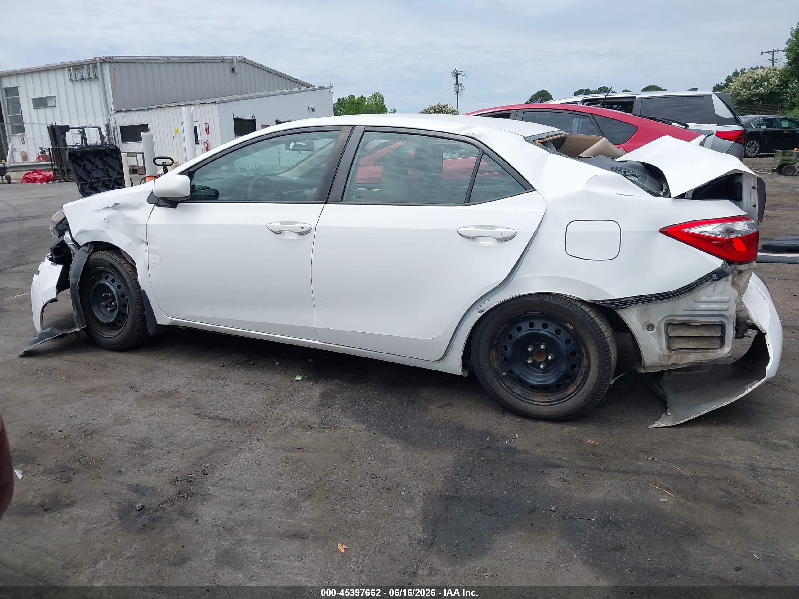 2014 Toyota Corolla Le White vin: 2T1BURHE9EC097911