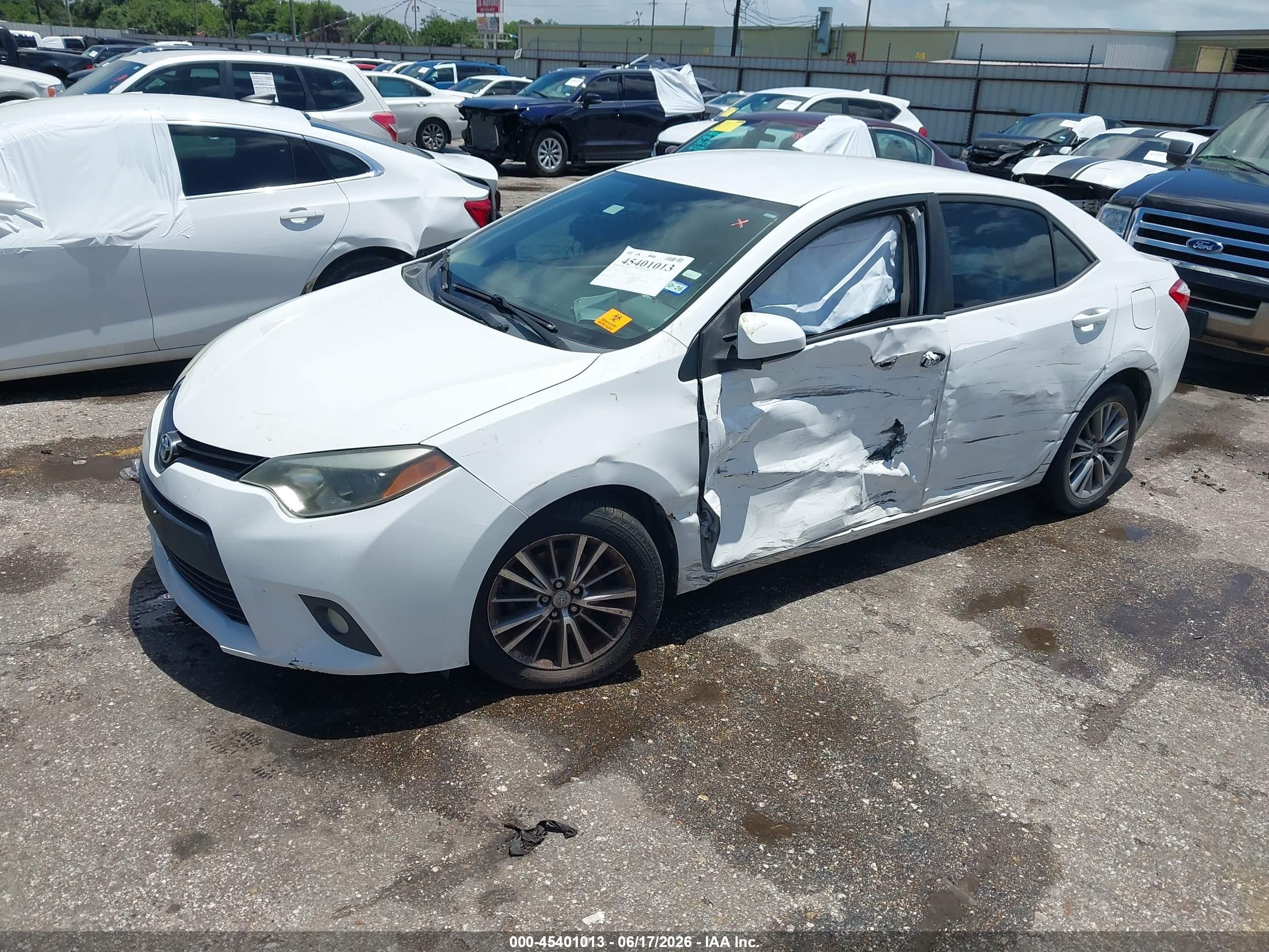 2014 Toyota Corolla Le Plus White vin: 2T1BURHE9EC102444