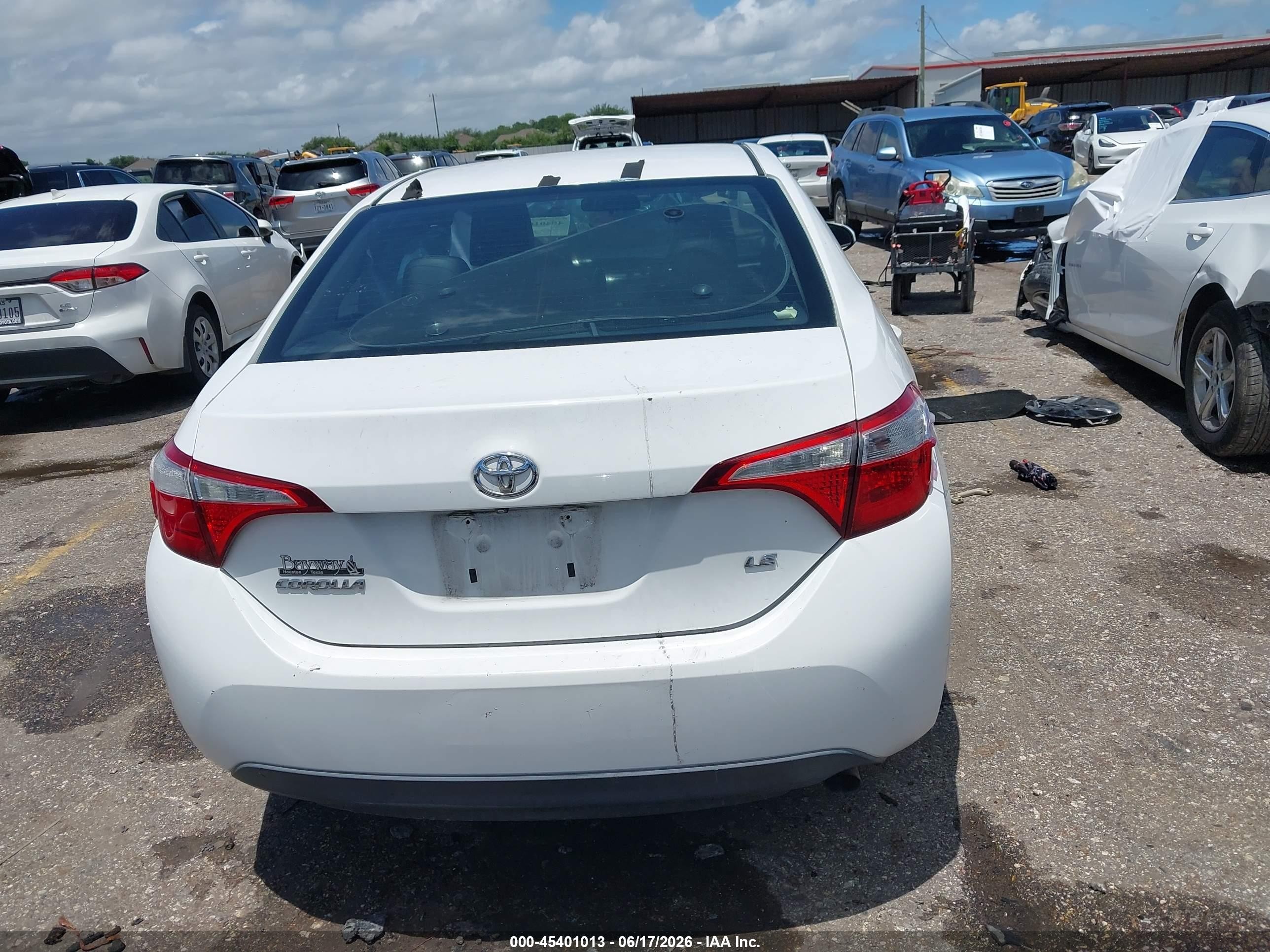 2014 Toyota Corolla Le Plus White vin: 2T1BURHE9EC102444