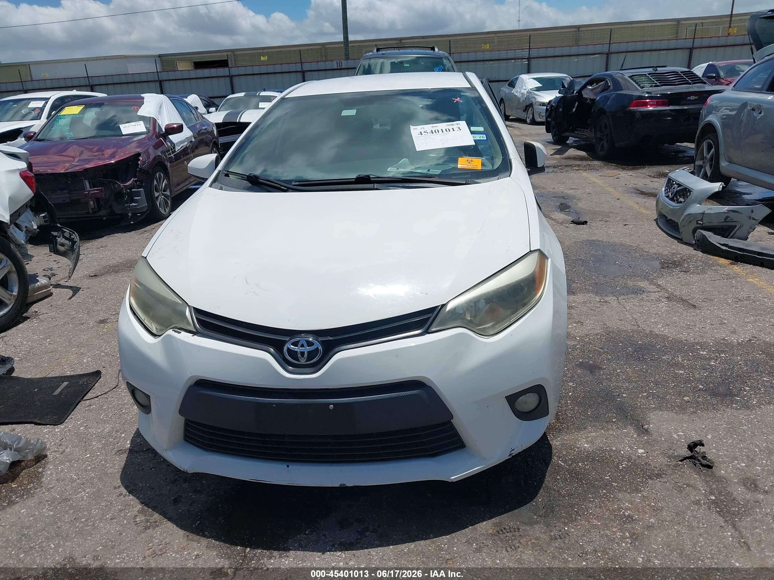 2014 Toyota Corolla Le Plus White vin: 2T1BURHE9EC102444