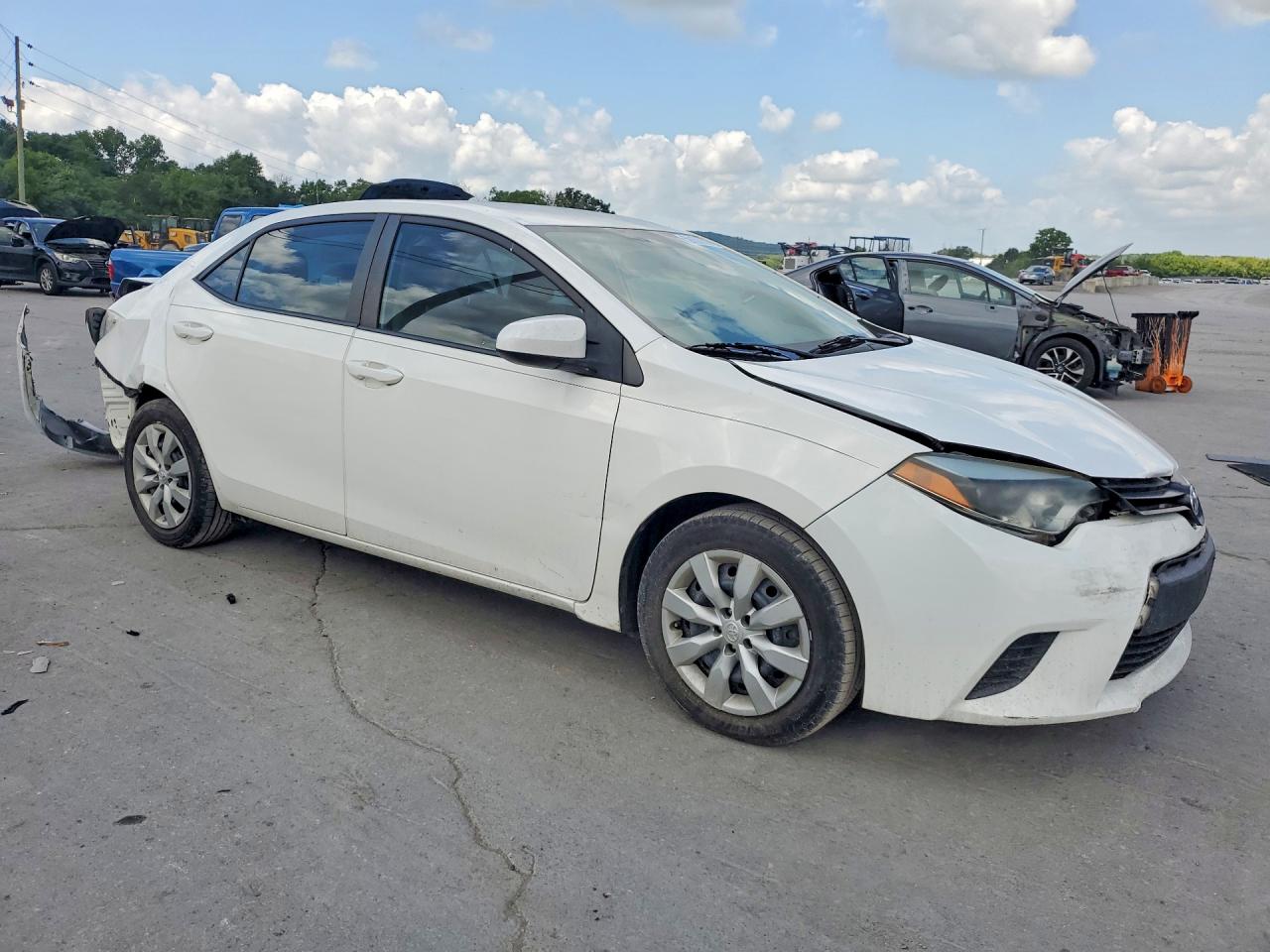2014 Toyota Corolla Le White vin: 2T1BURHE9EC103951