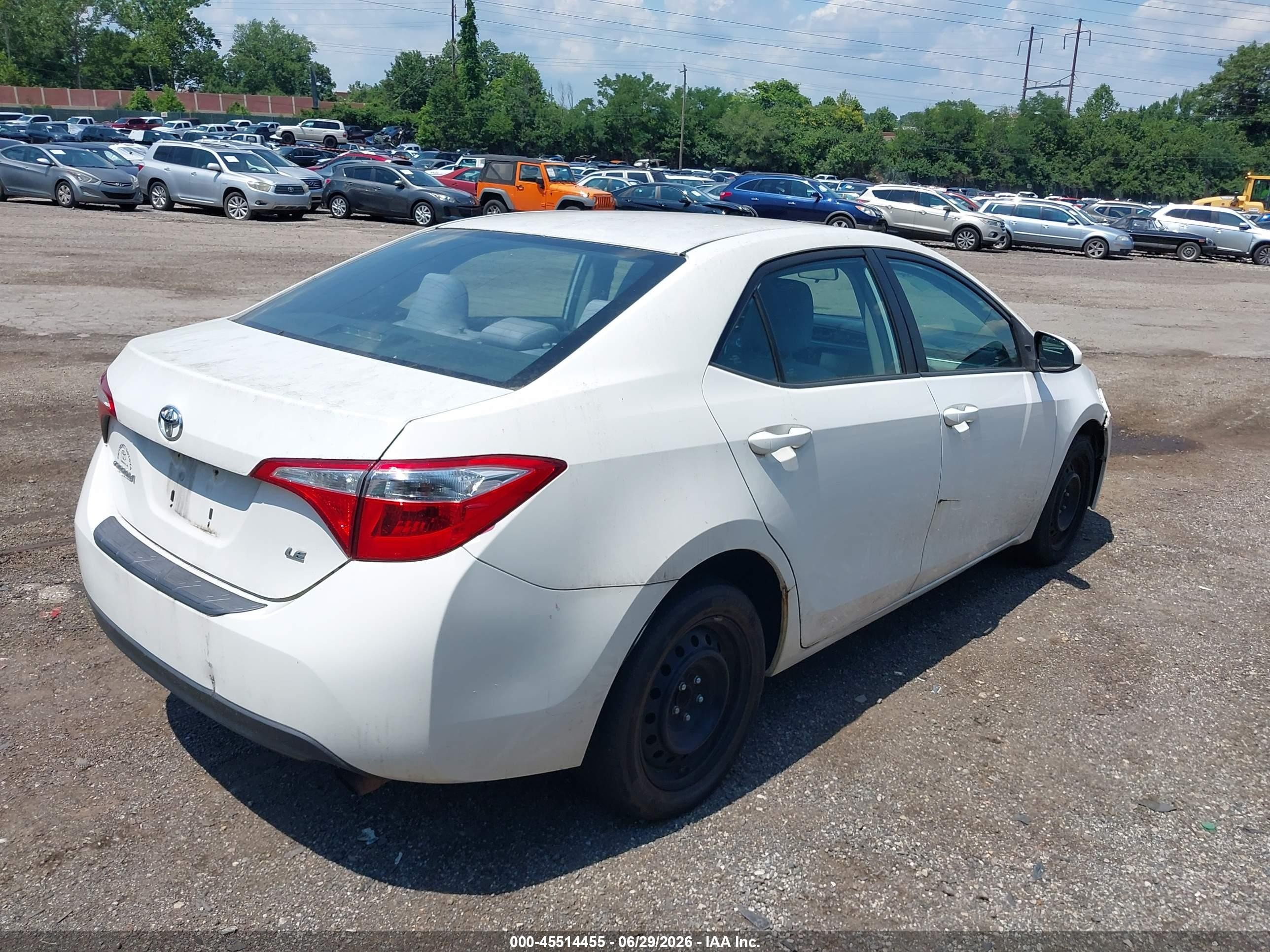 2014 Toyota Corolla Le White vin: 2T1BURHE9EC124833